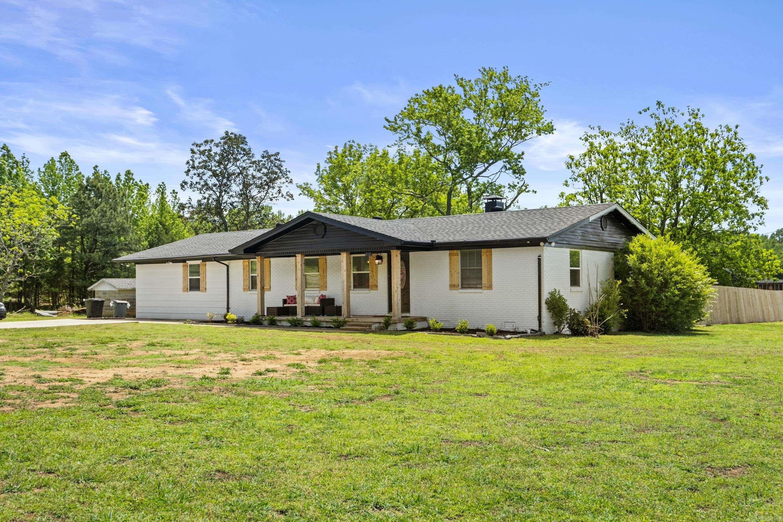 2705 E Highway 89 — photo 2