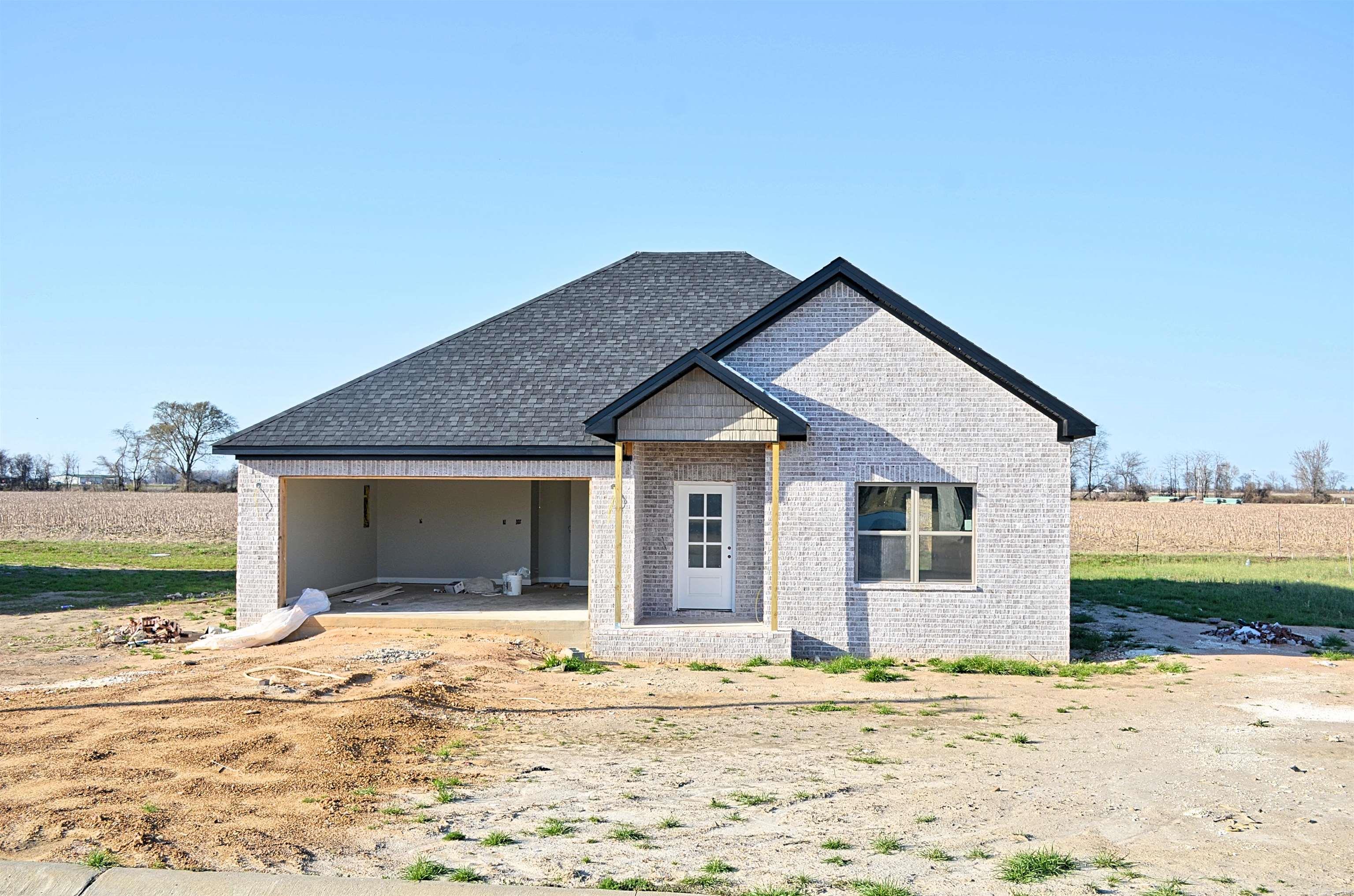 220  Quincy Cir  Trumann, AR