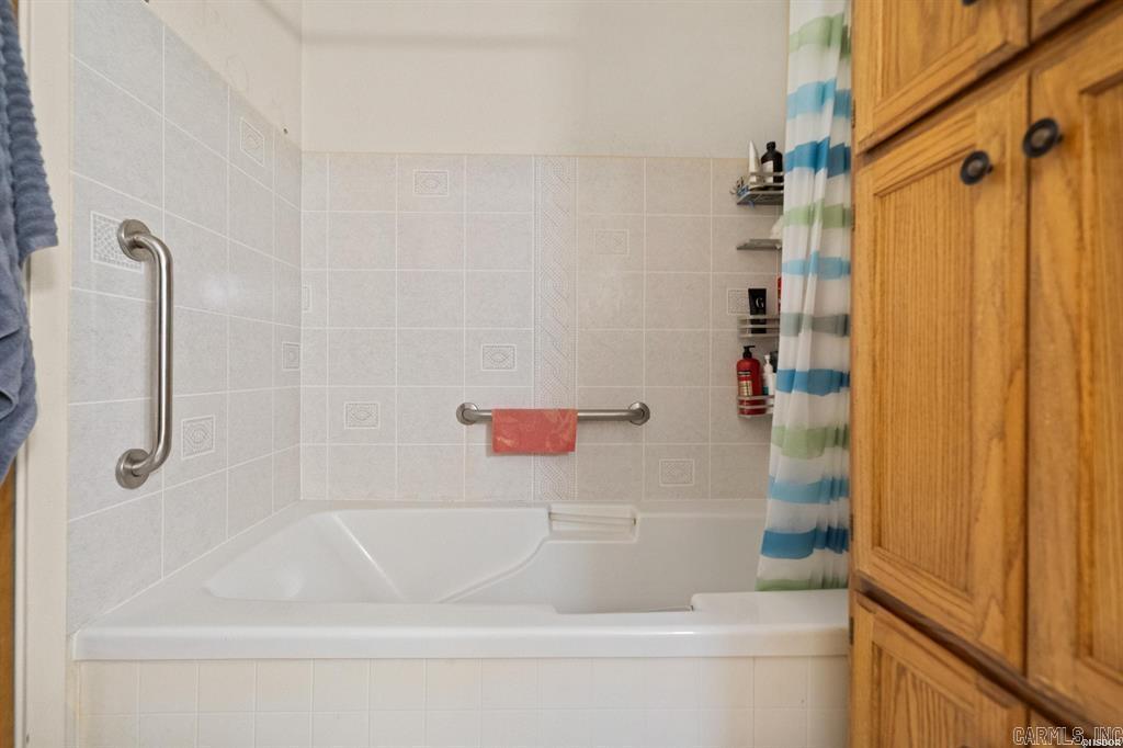 107 Leonard Street Hot Springs, AR 71913