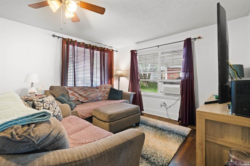 107 Leonard Street Hot Springs, AR 71913