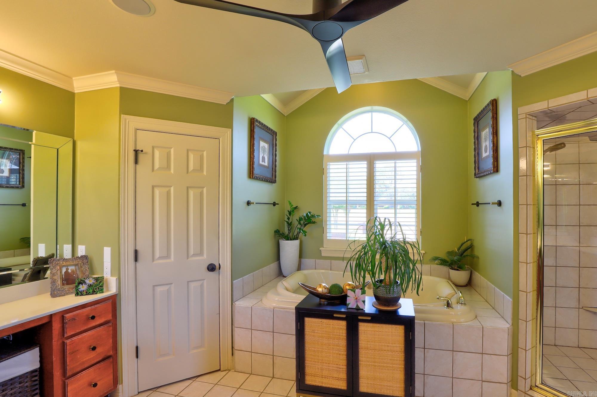 6632 Lakeridge Drive  Texarkana, TX