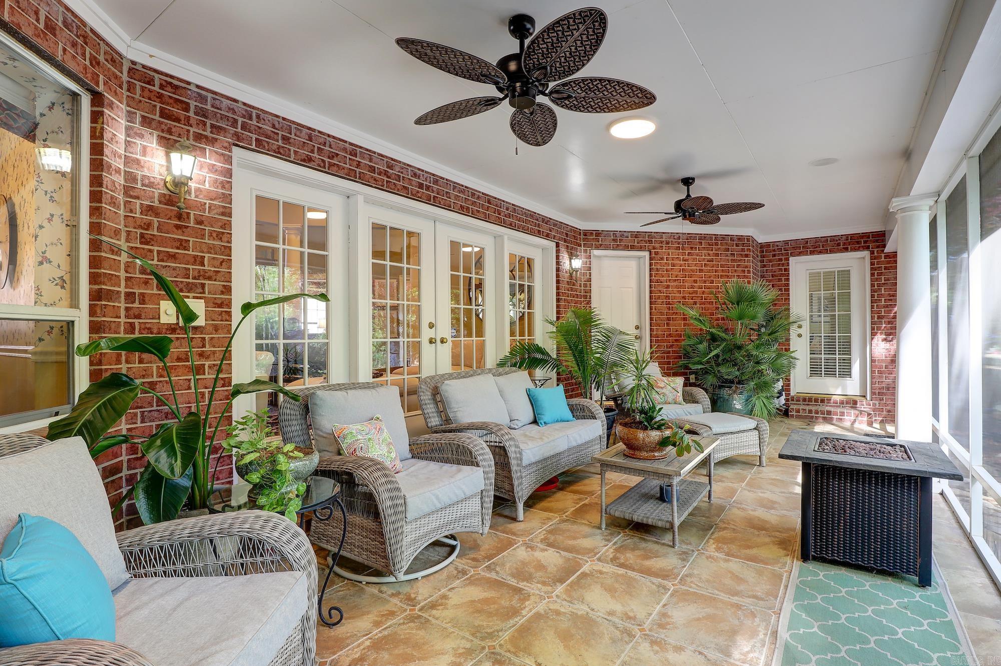 6632 Lakeridge Drive  Texarkana, TX