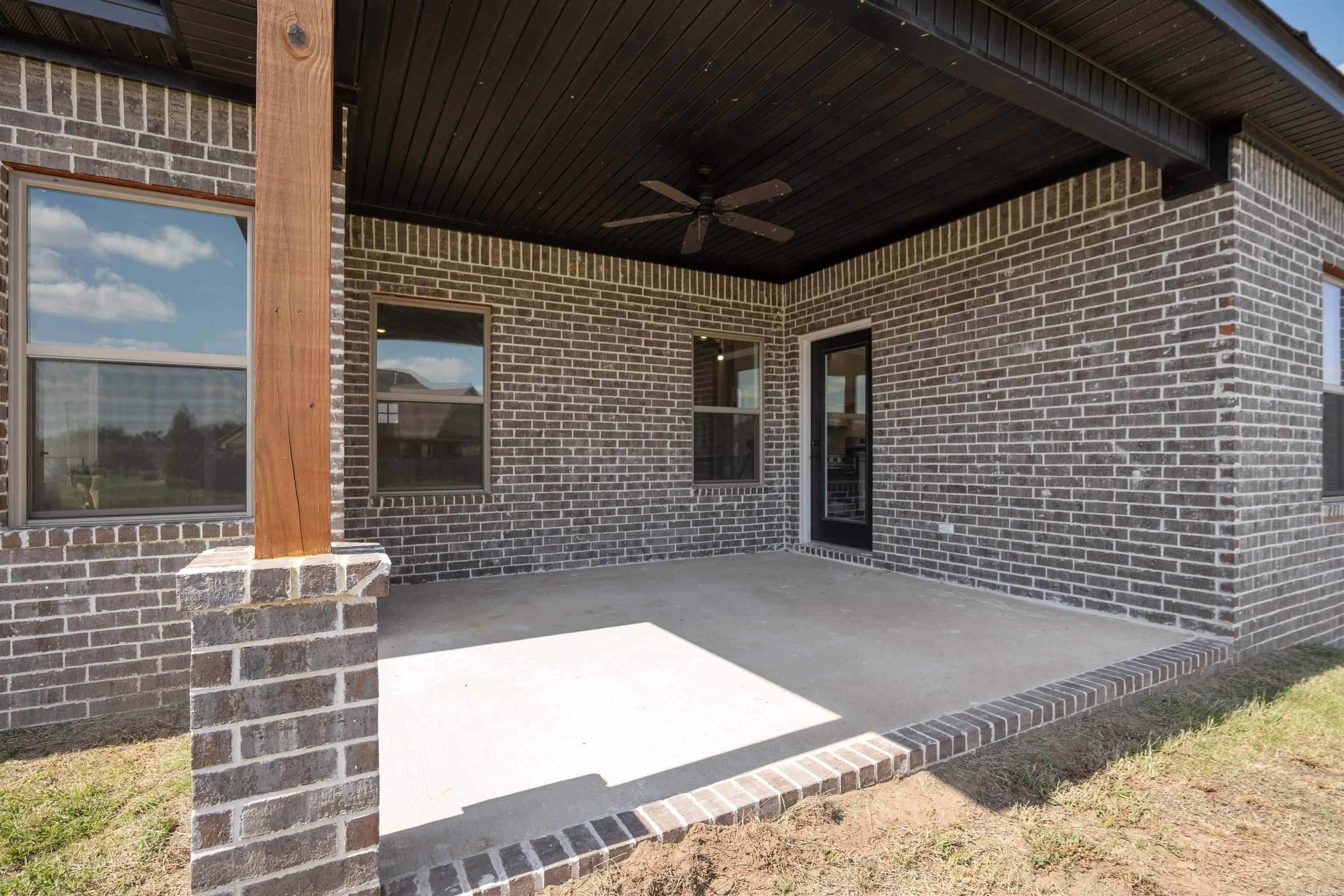 160 Pintail Pointe Manila, AR 72442