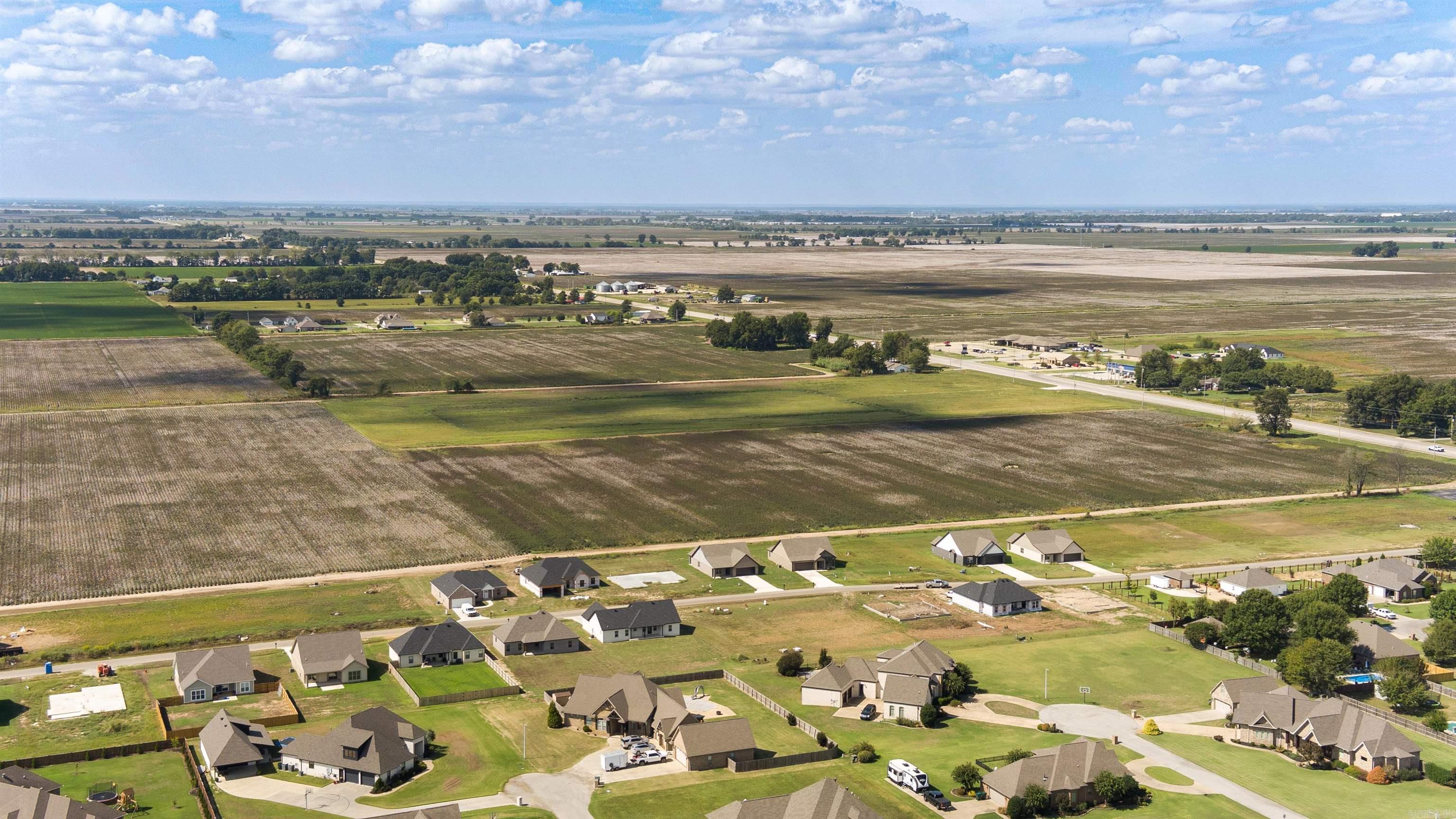 160 Pintail Pointe Manila, AR 72442