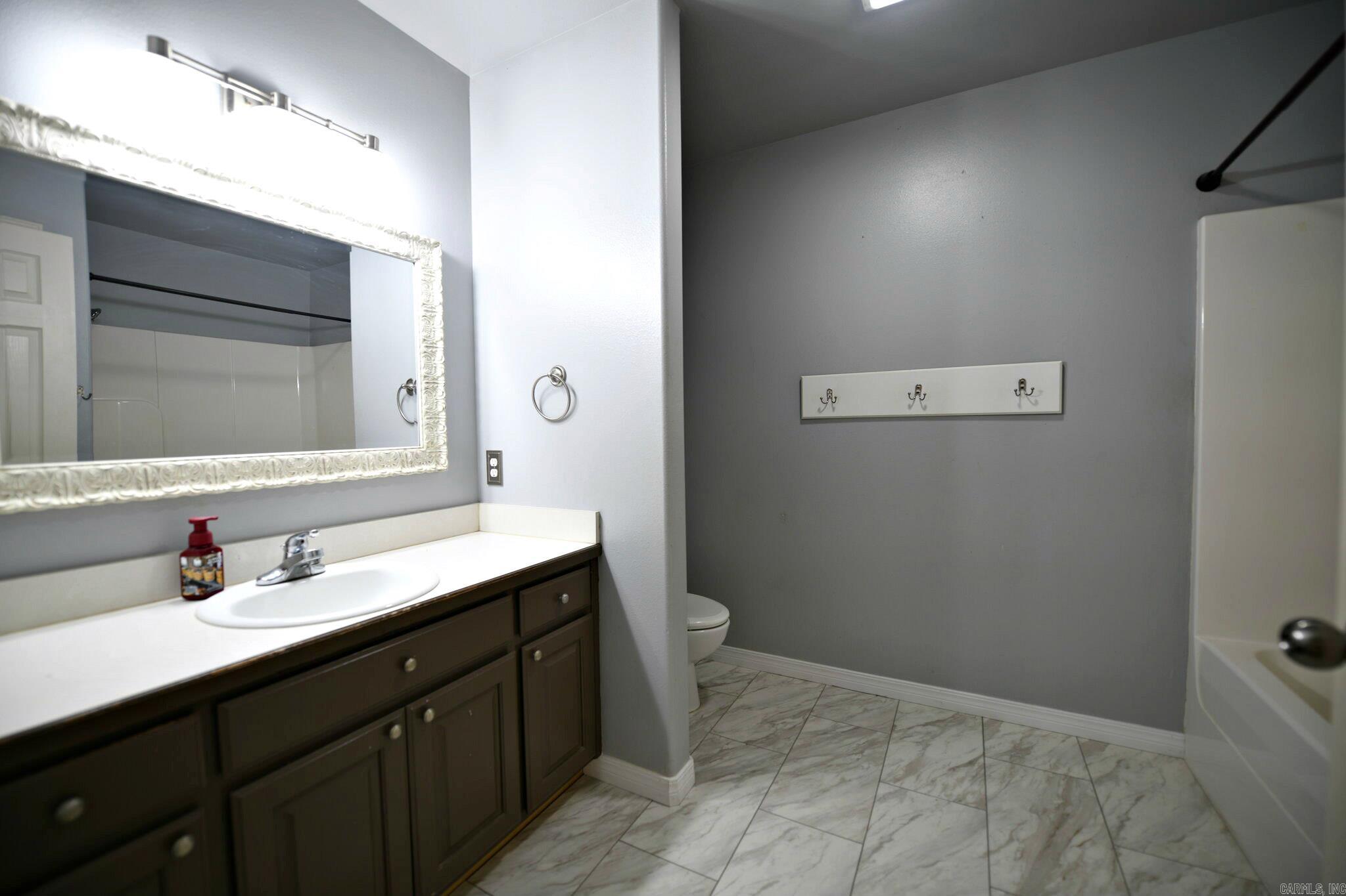 137 Gone Fishin  Mena, AR