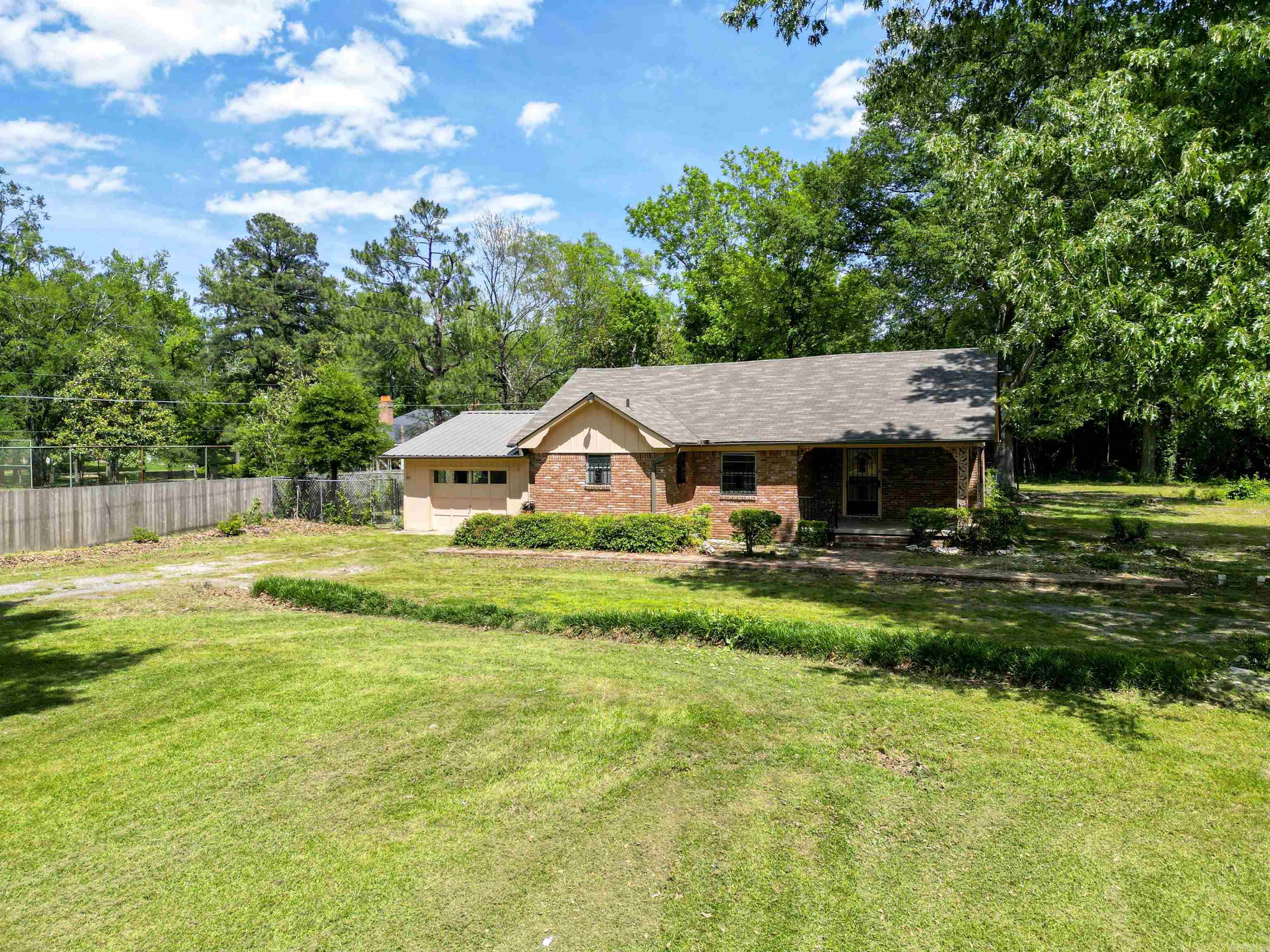 3801 S Hazel  Pine Bluff, AR