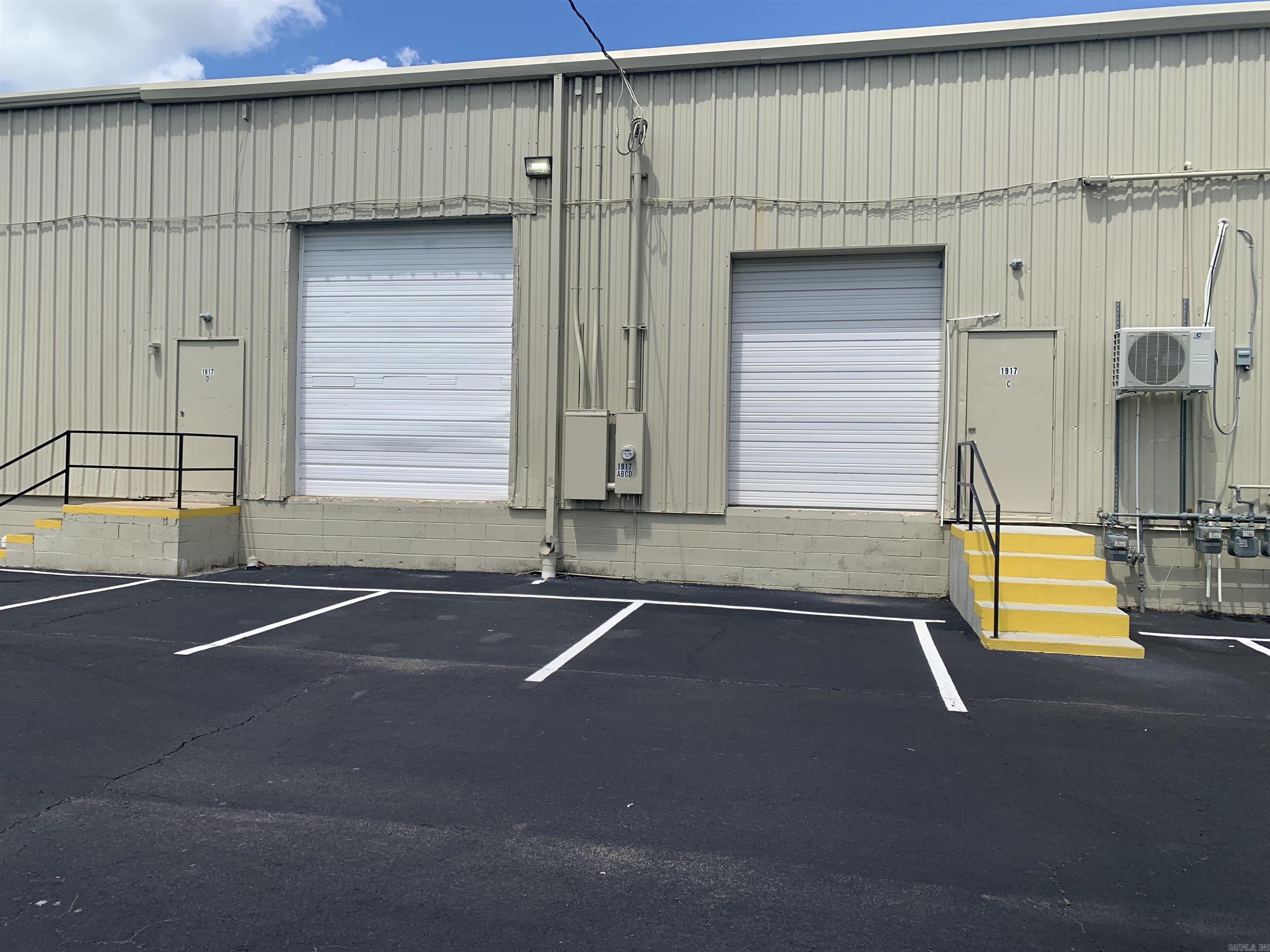 1927 West Beebe Capps Expressway  Searcy, AR