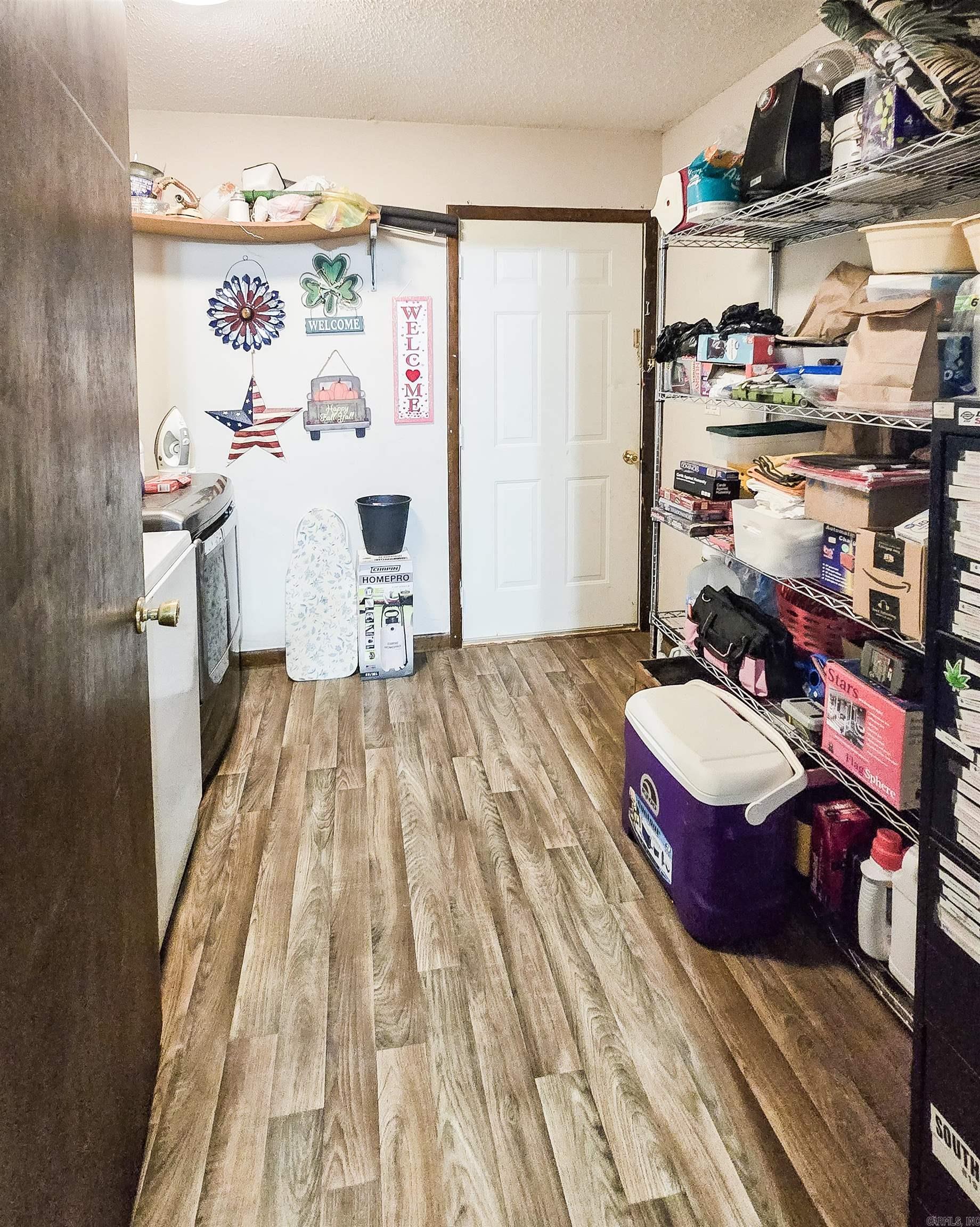 163 Junior  Clinton, AR