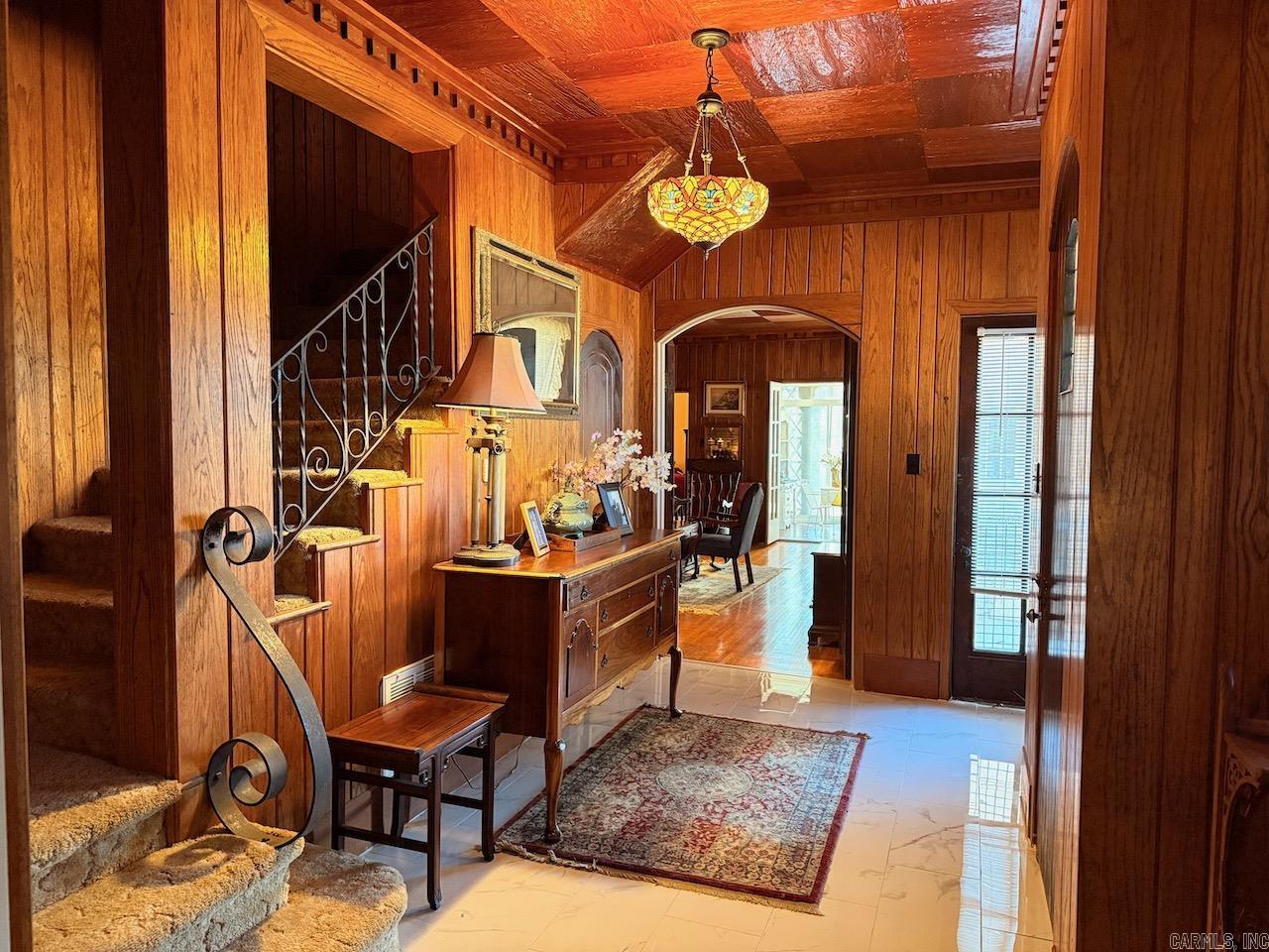 714 N Main  Monticello, AR