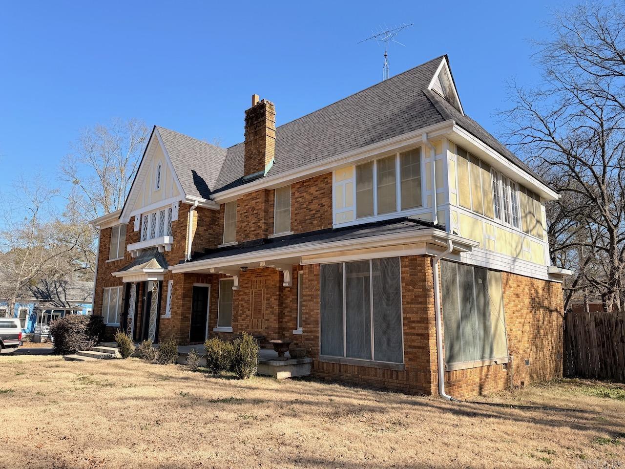 714 N Main  Monticello, AR