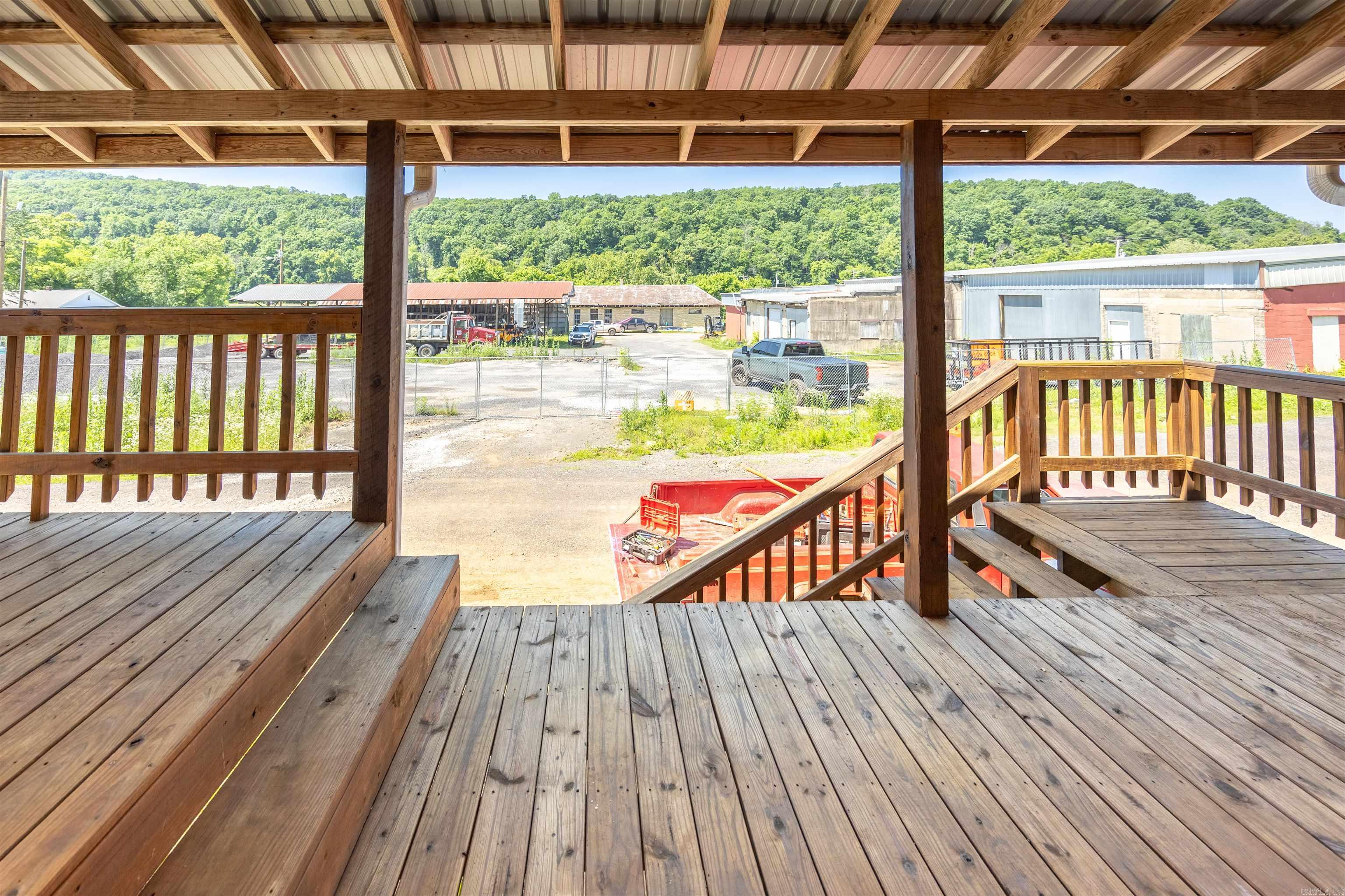 414 Main Street  Leslie, AR