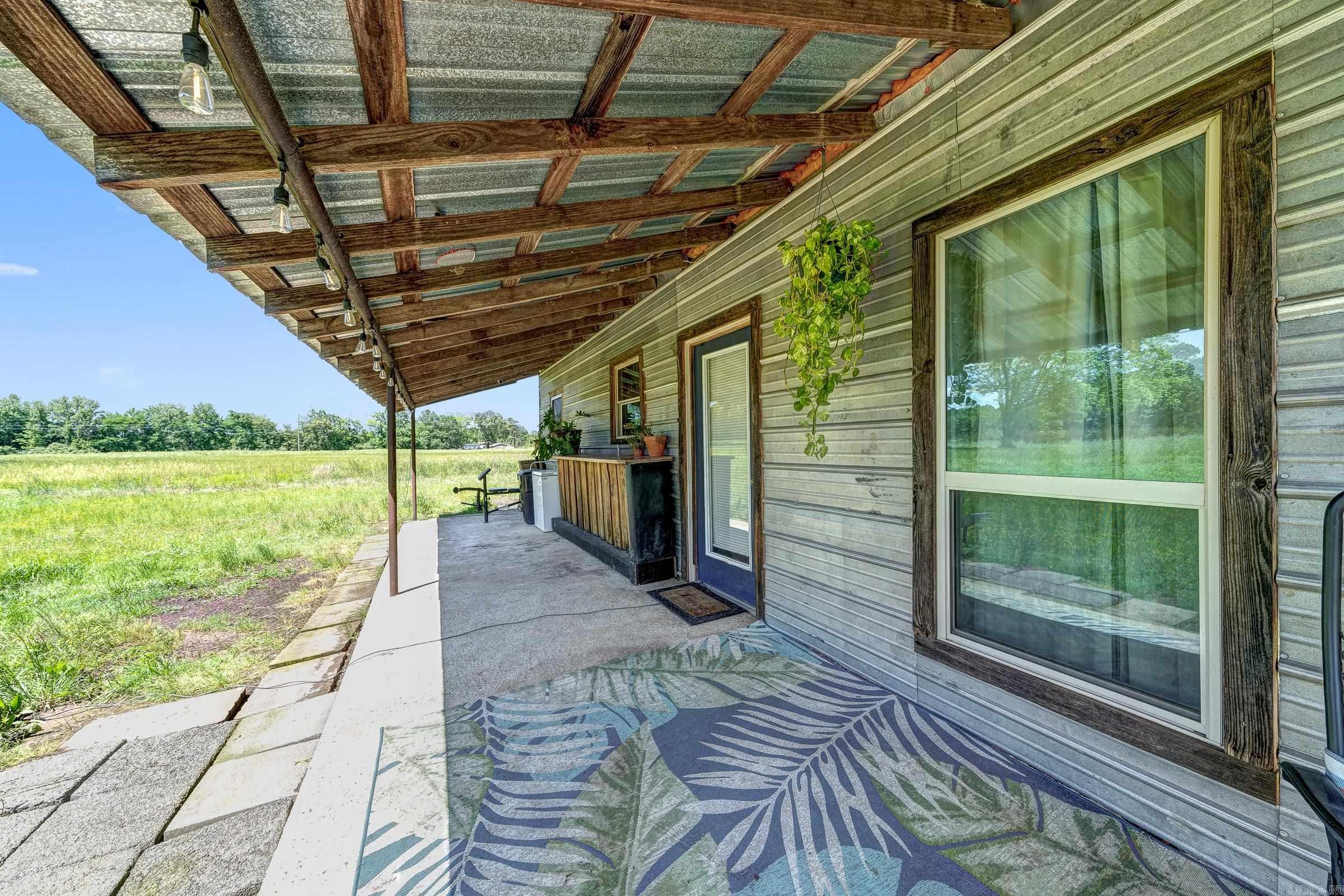 209 Little River 46  Winthrop, AR