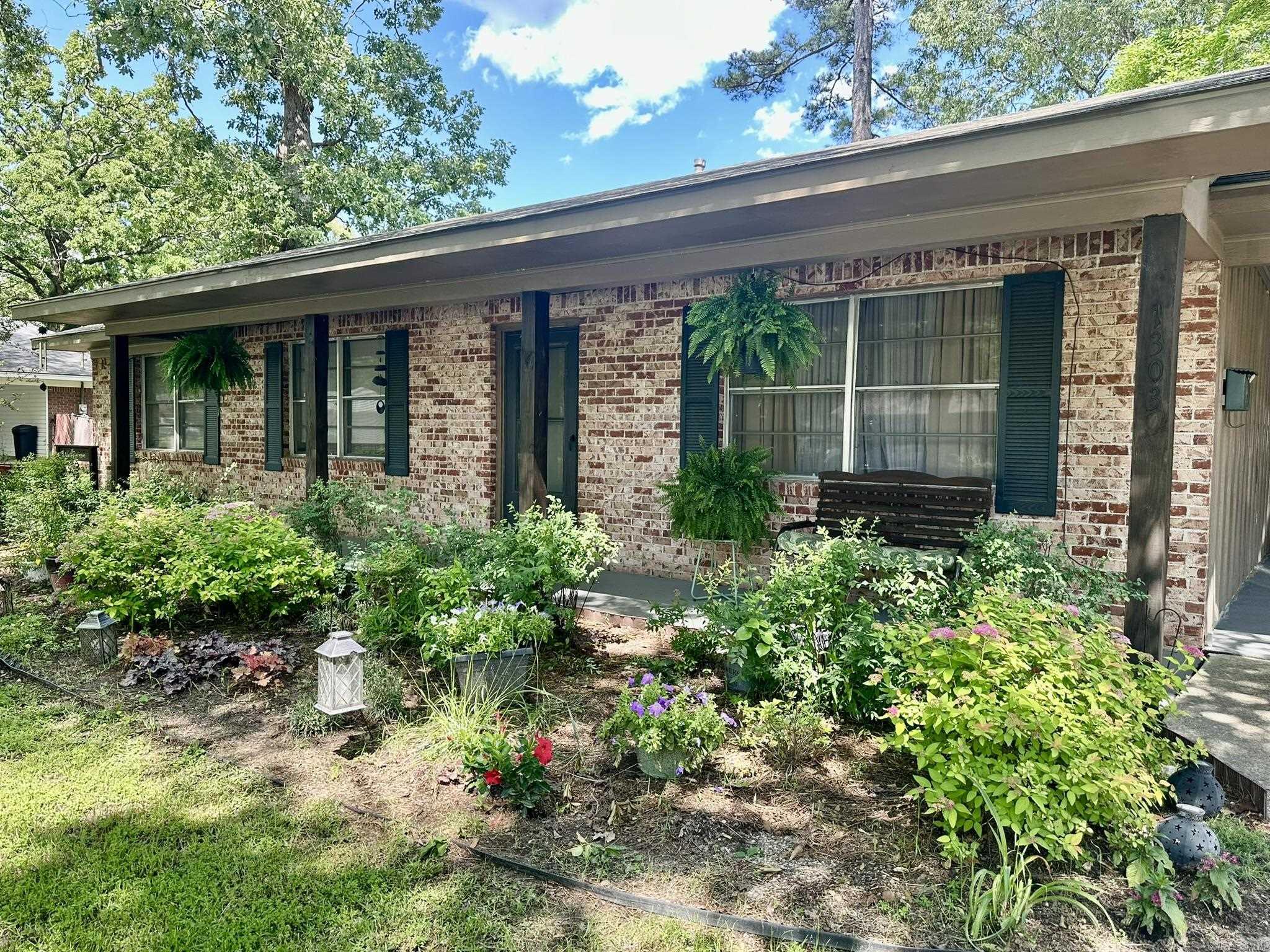 1303 Cypress St  Crossett, AR