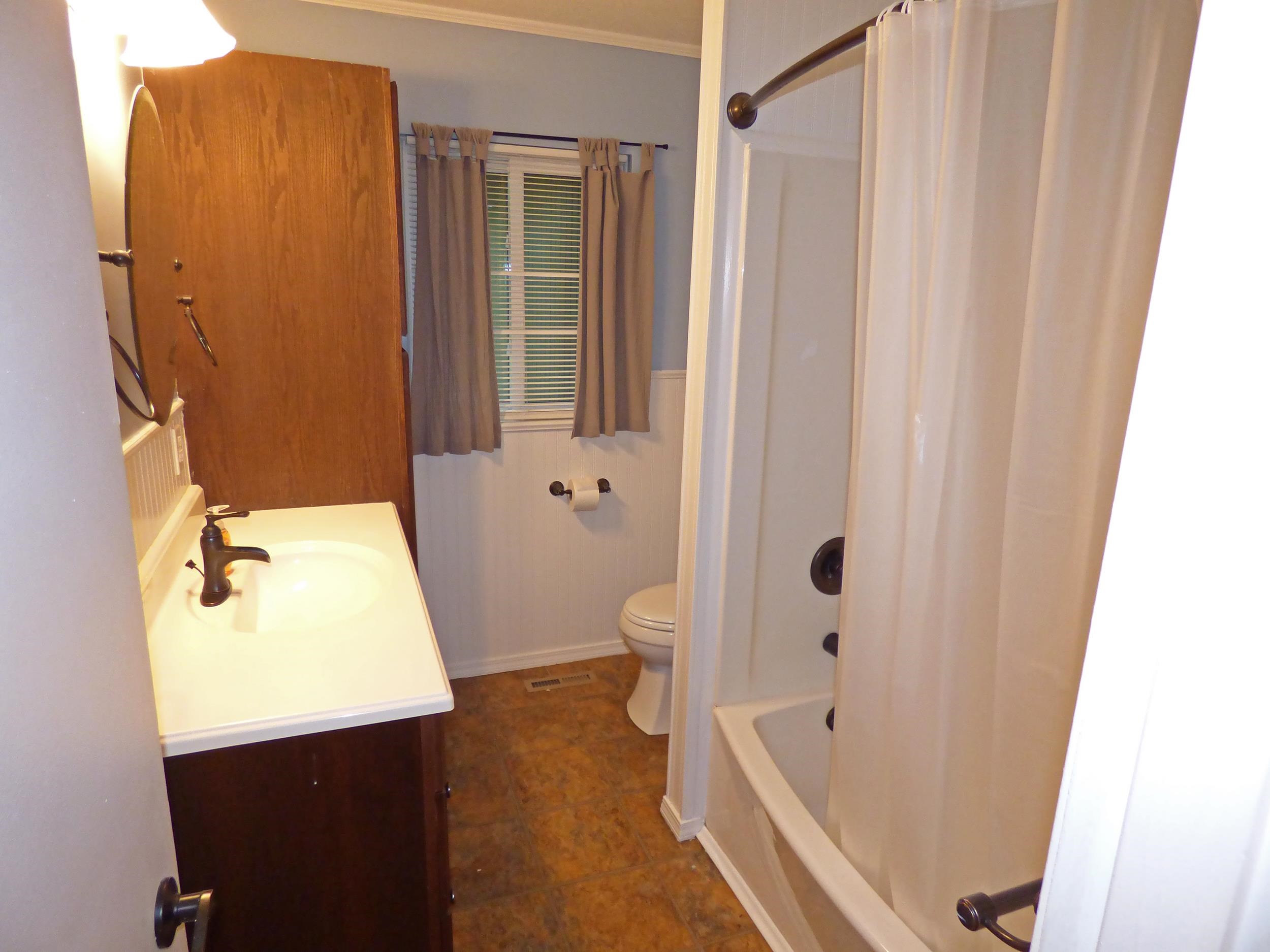 275 Okmulgee Drive Cherokee Village, AR 72529