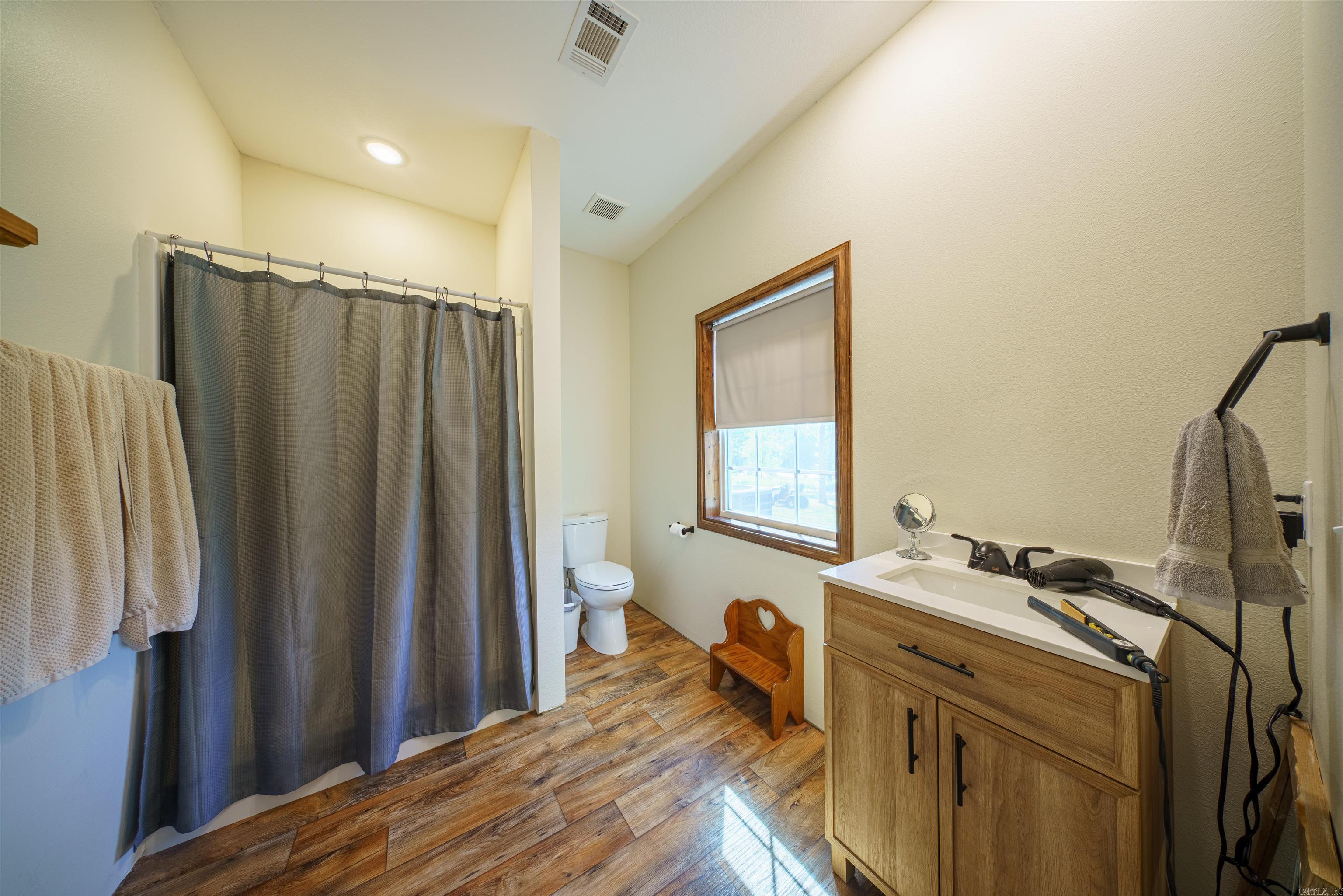 958 AR Hwy. 167  Cave City, AR