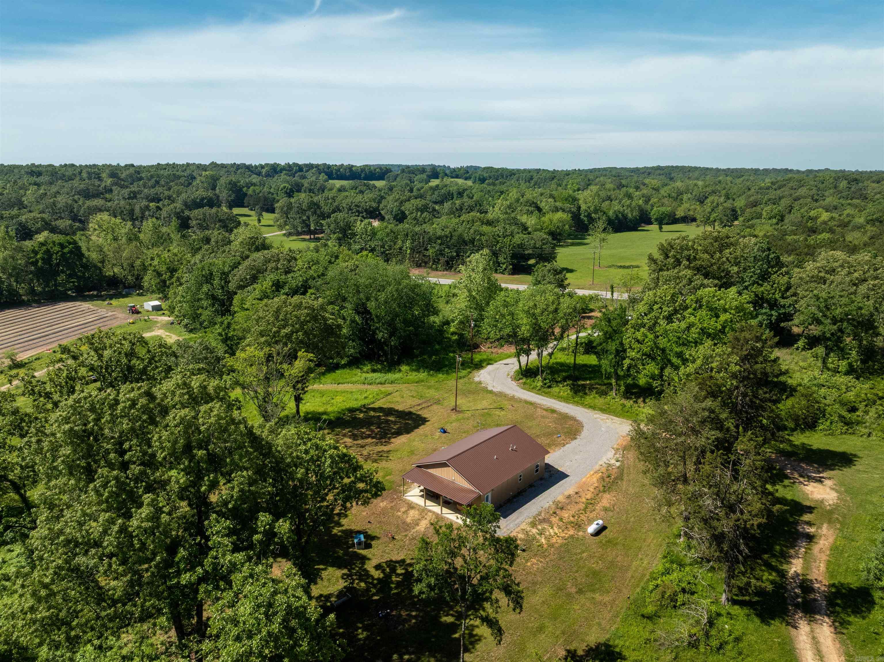 958 AR Hwy. 167  Cave City, AR