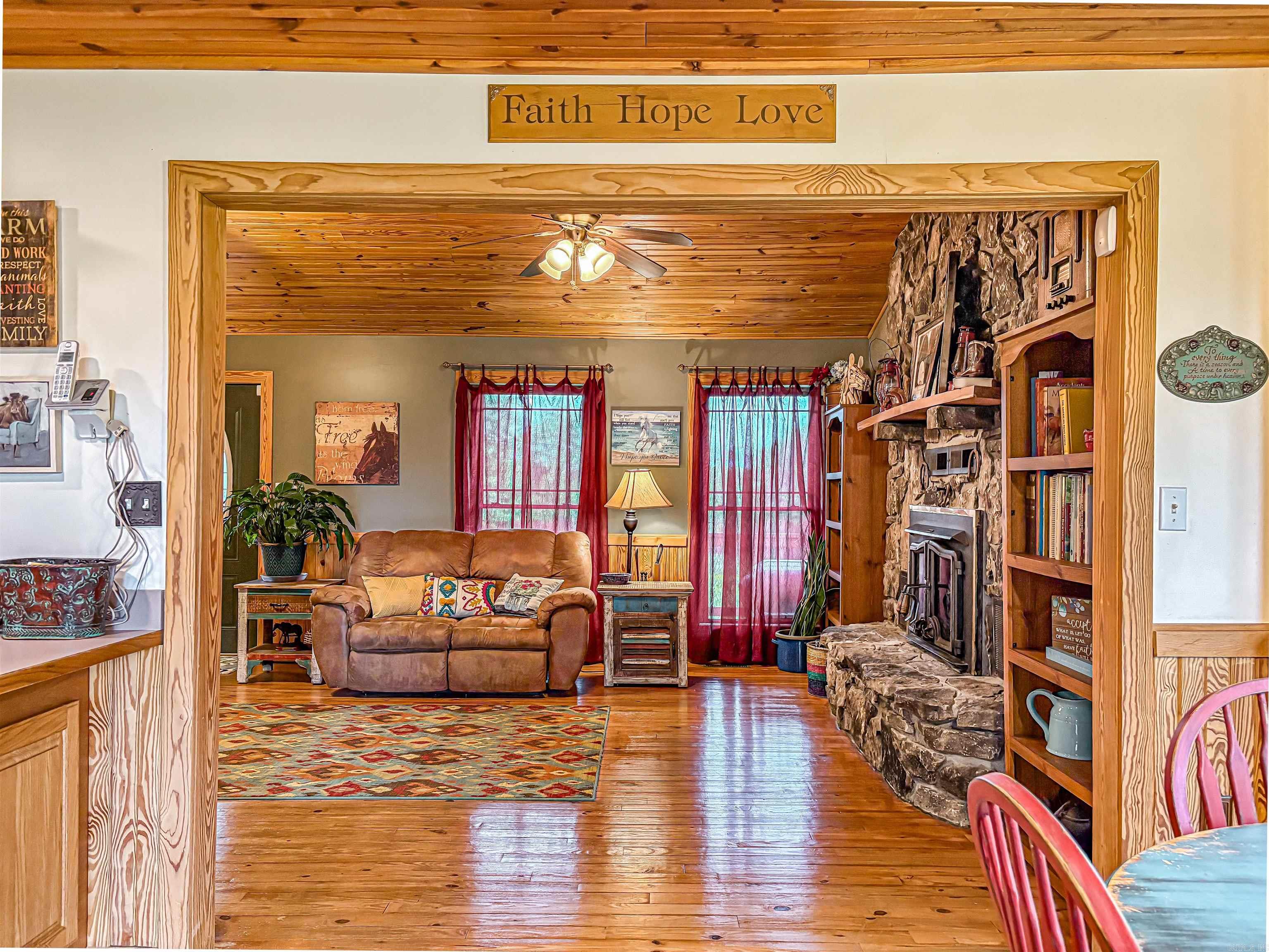 3811 MC 6014 Yellville, AR 72687