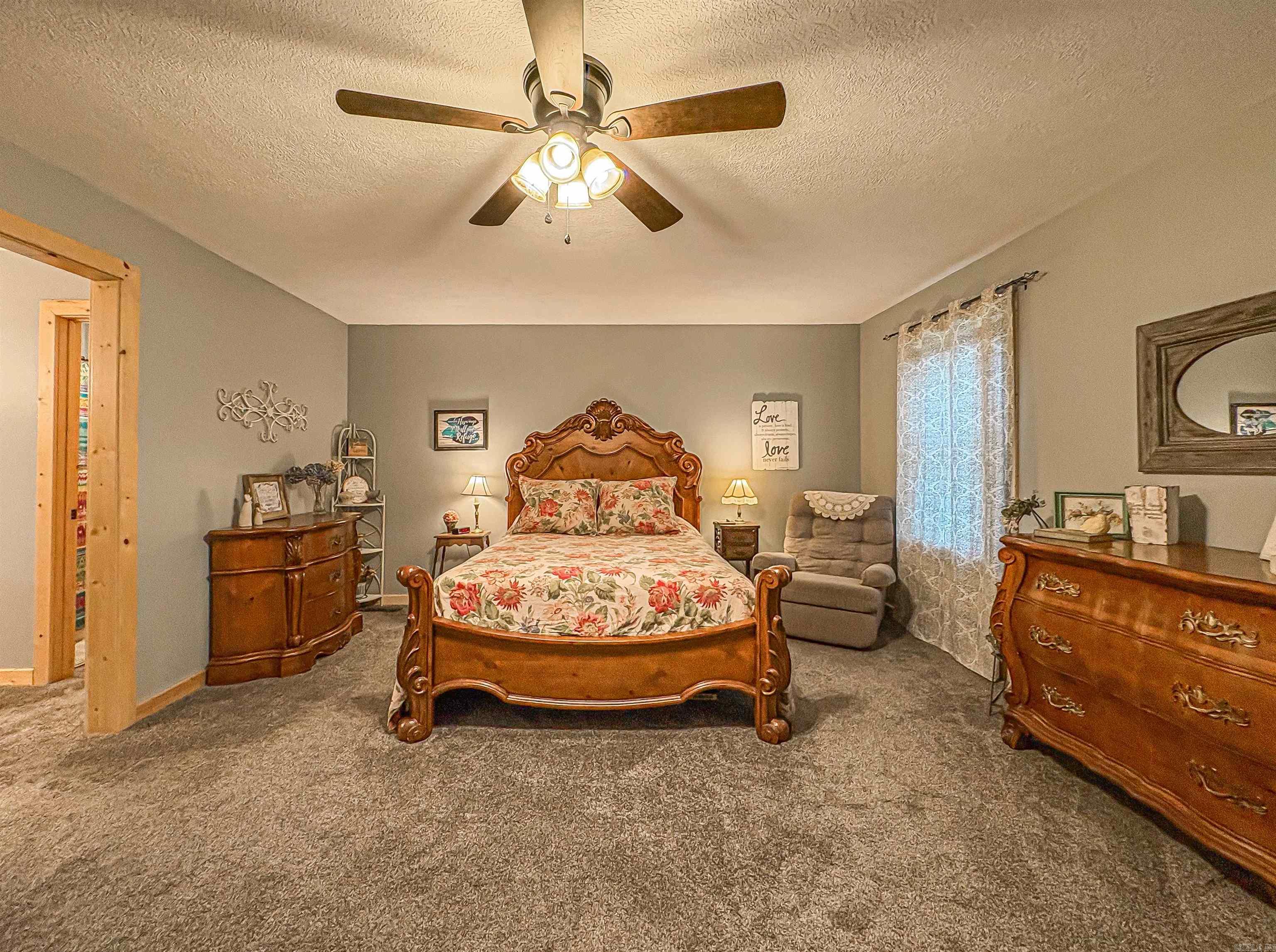 3811 MC 6014 Yellville, AR 72687