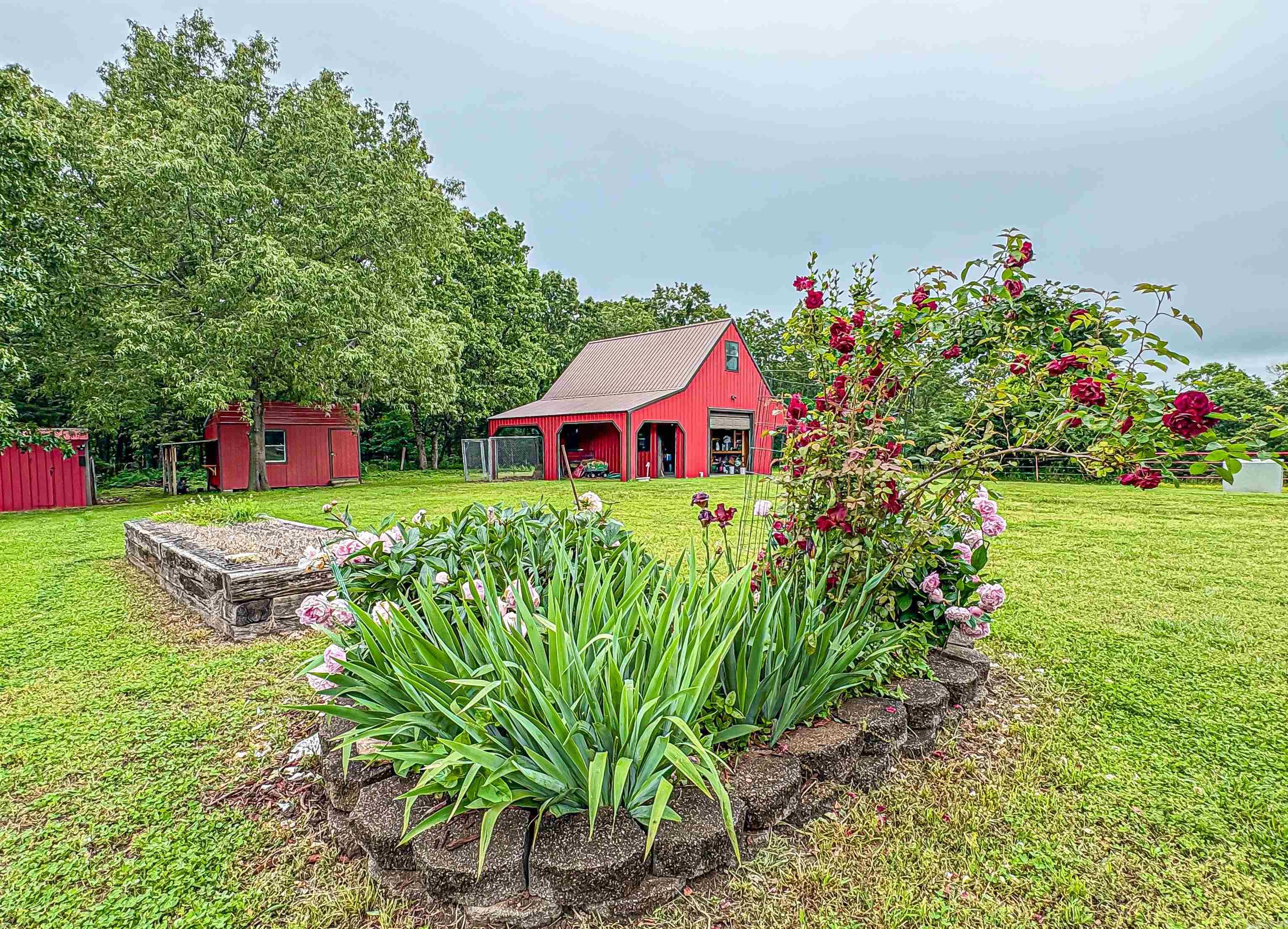 3811 MC 6014 Yellville, AR 72687