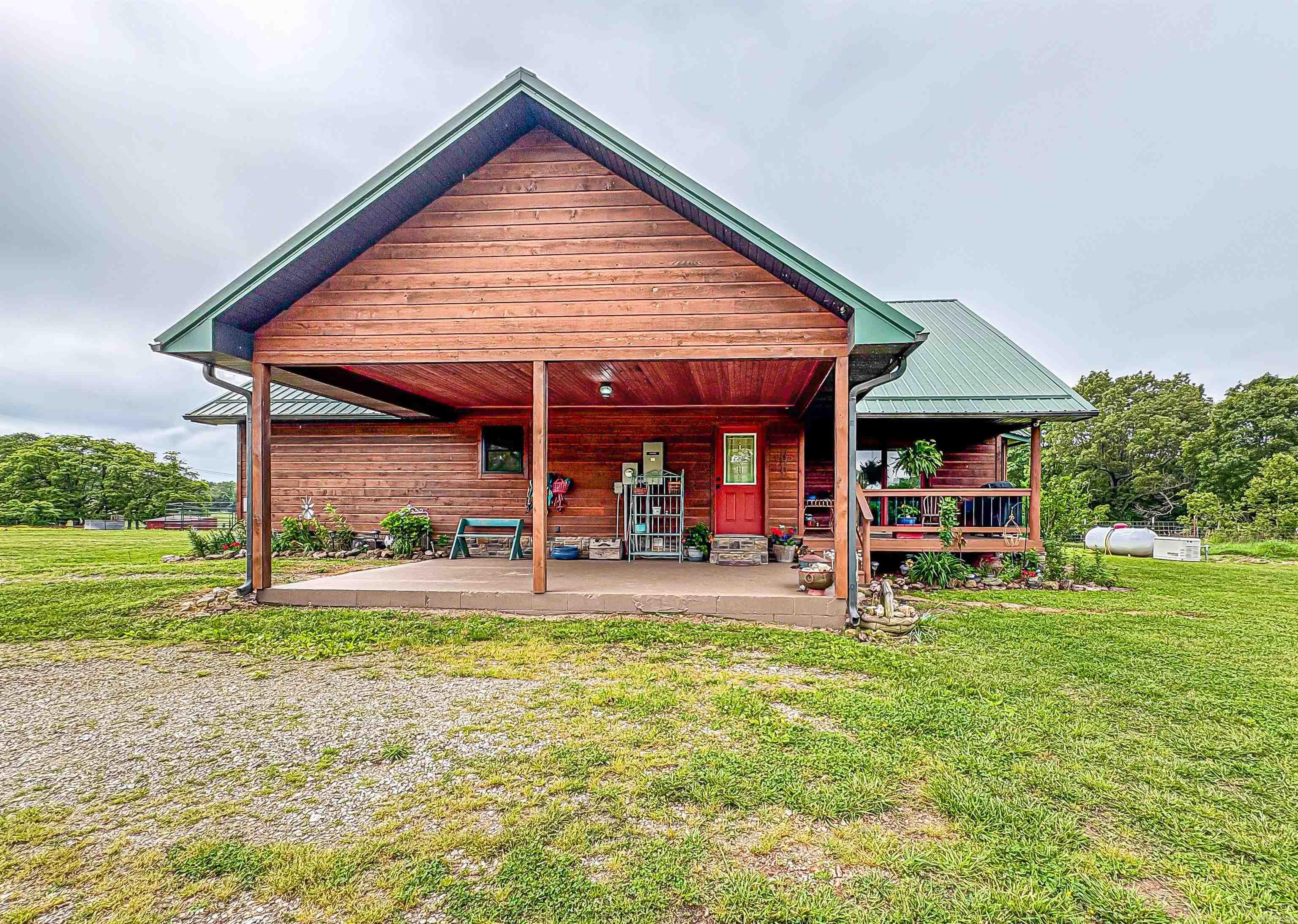 3811 MC 6014 Yellville, AR 72687