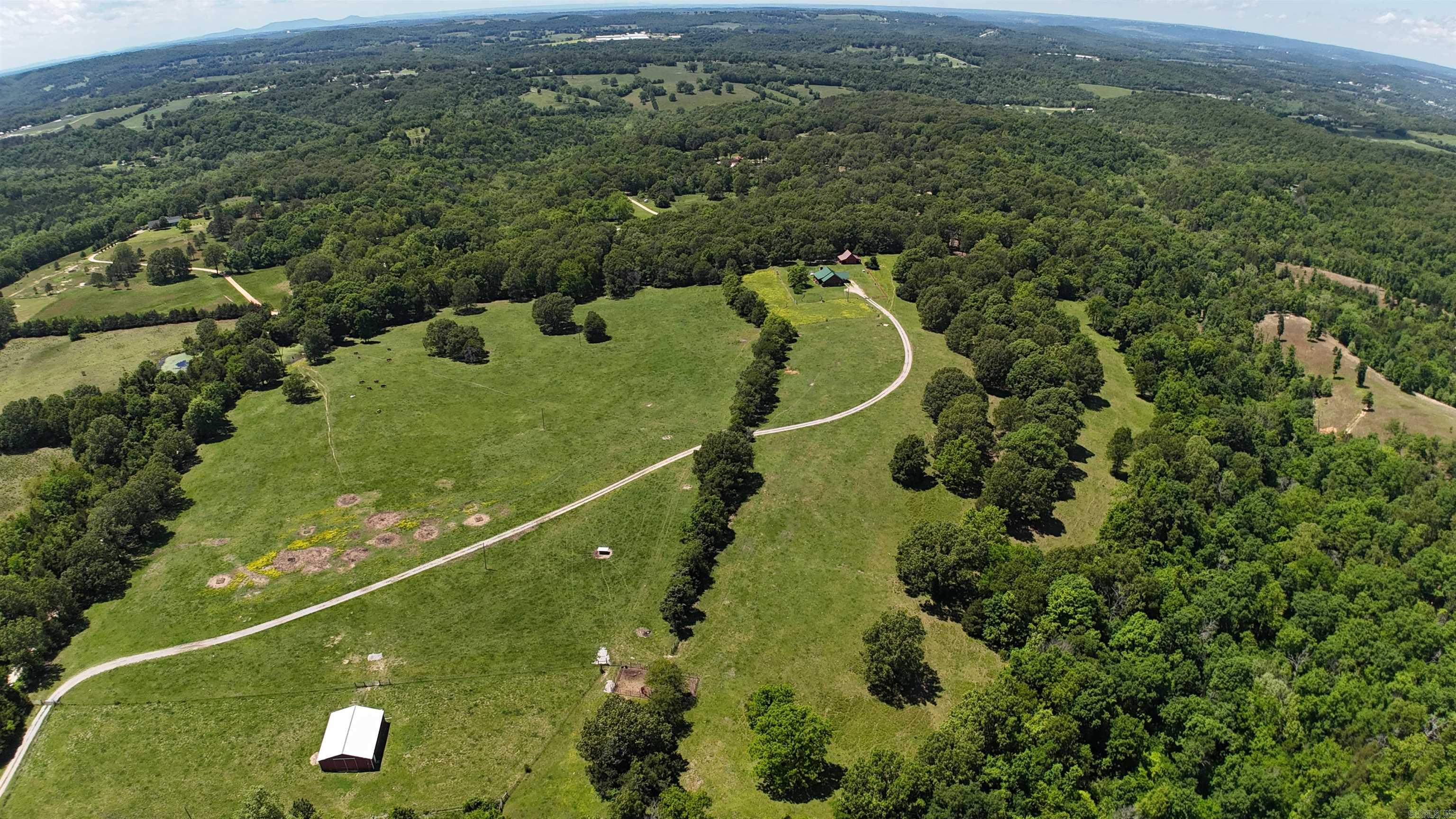 3811 MC 6014 Yellville, AR 72687