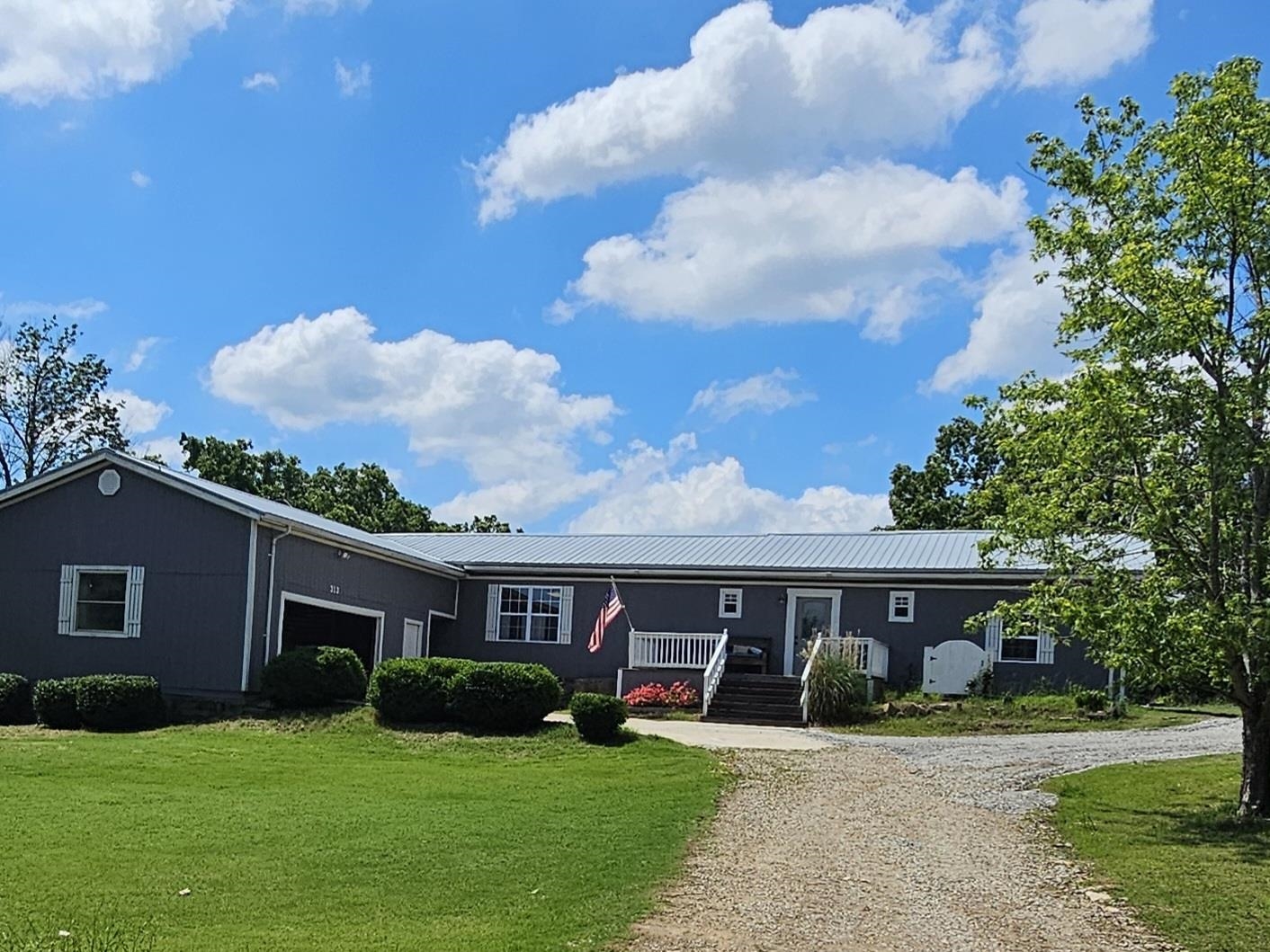 313  Fairway  Horseshoe Bend, AR