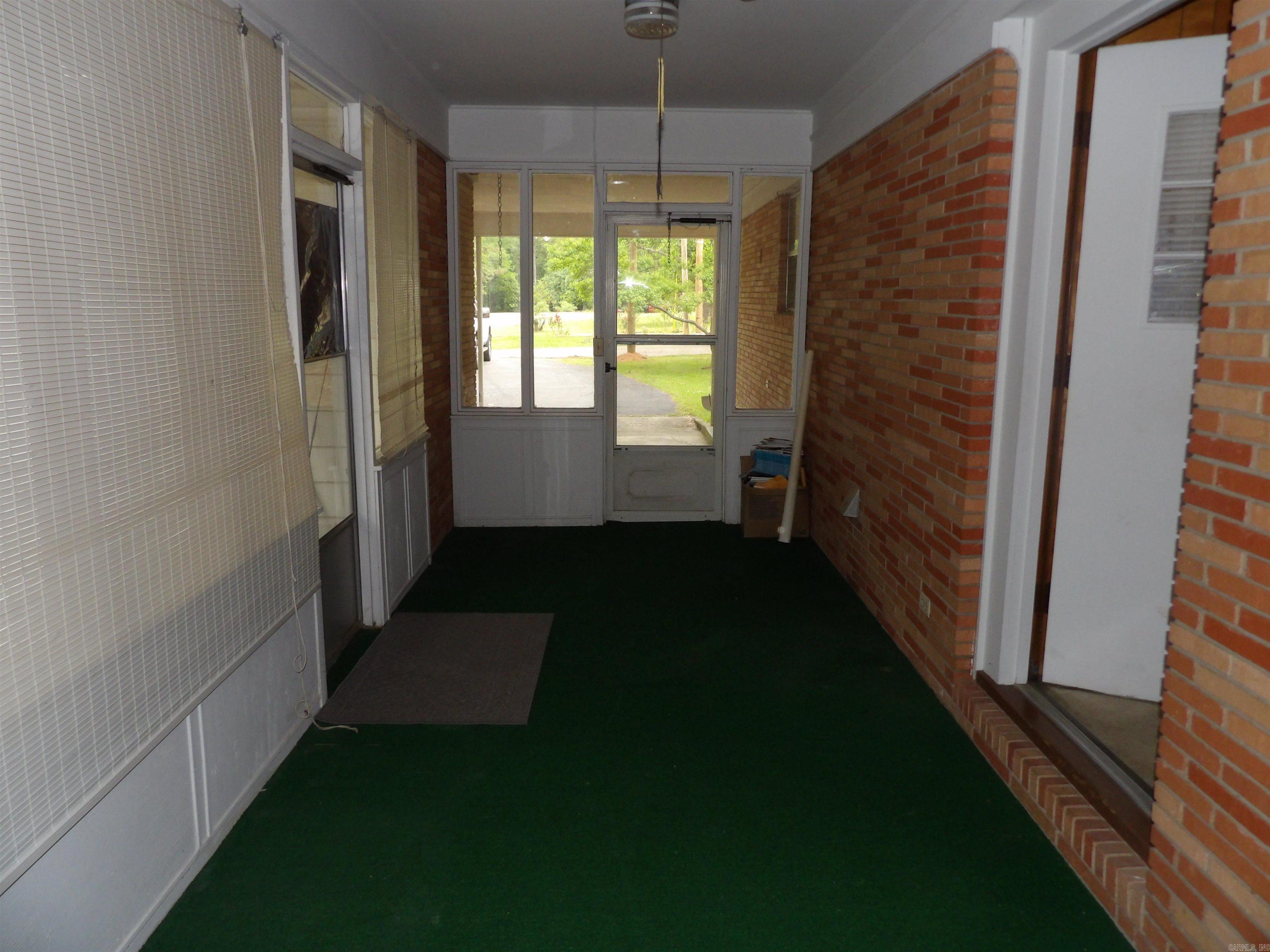 415 W Jefferson  Monticello, AR