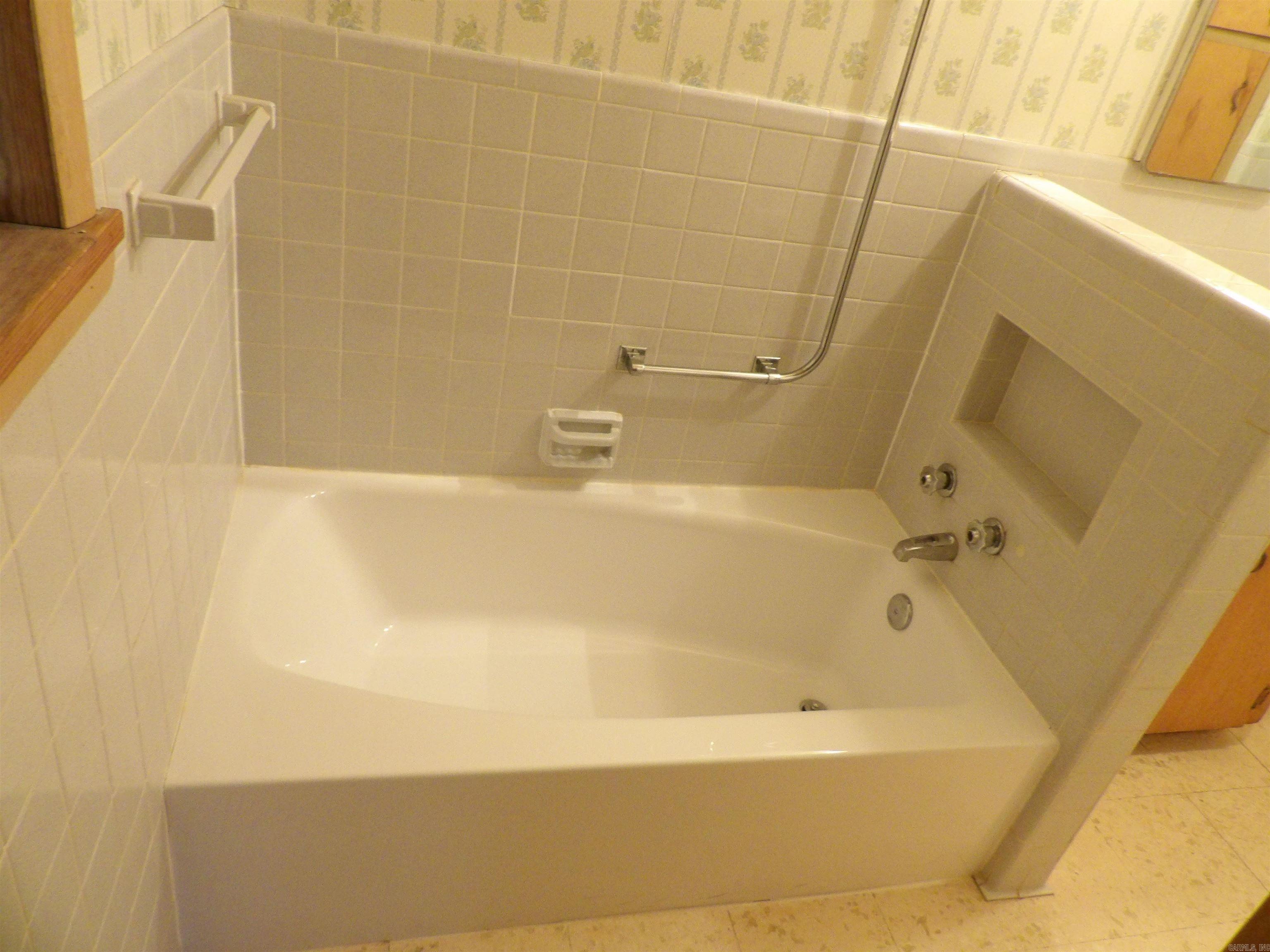 415 W Jefferson  Monticello, AR