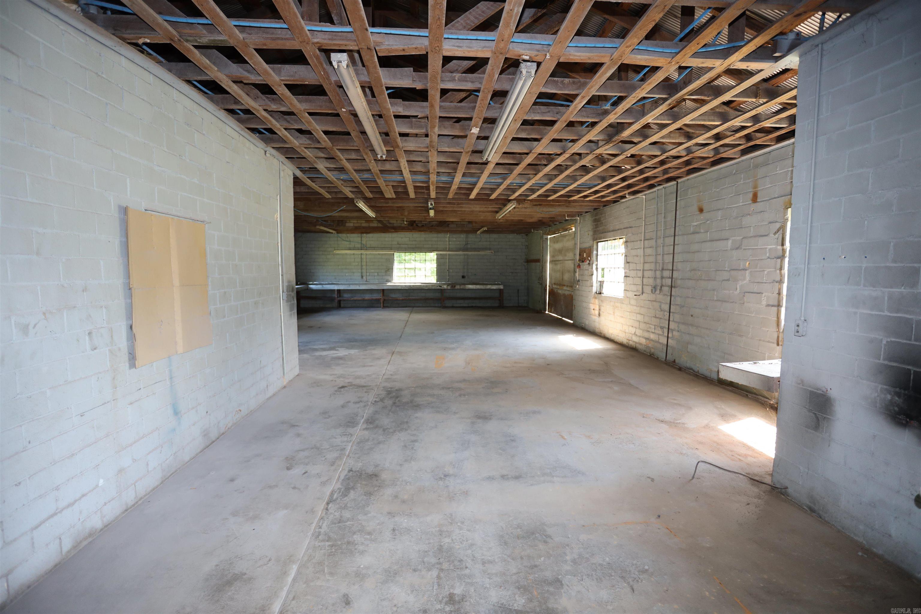 1213 W Central  Warren, AR