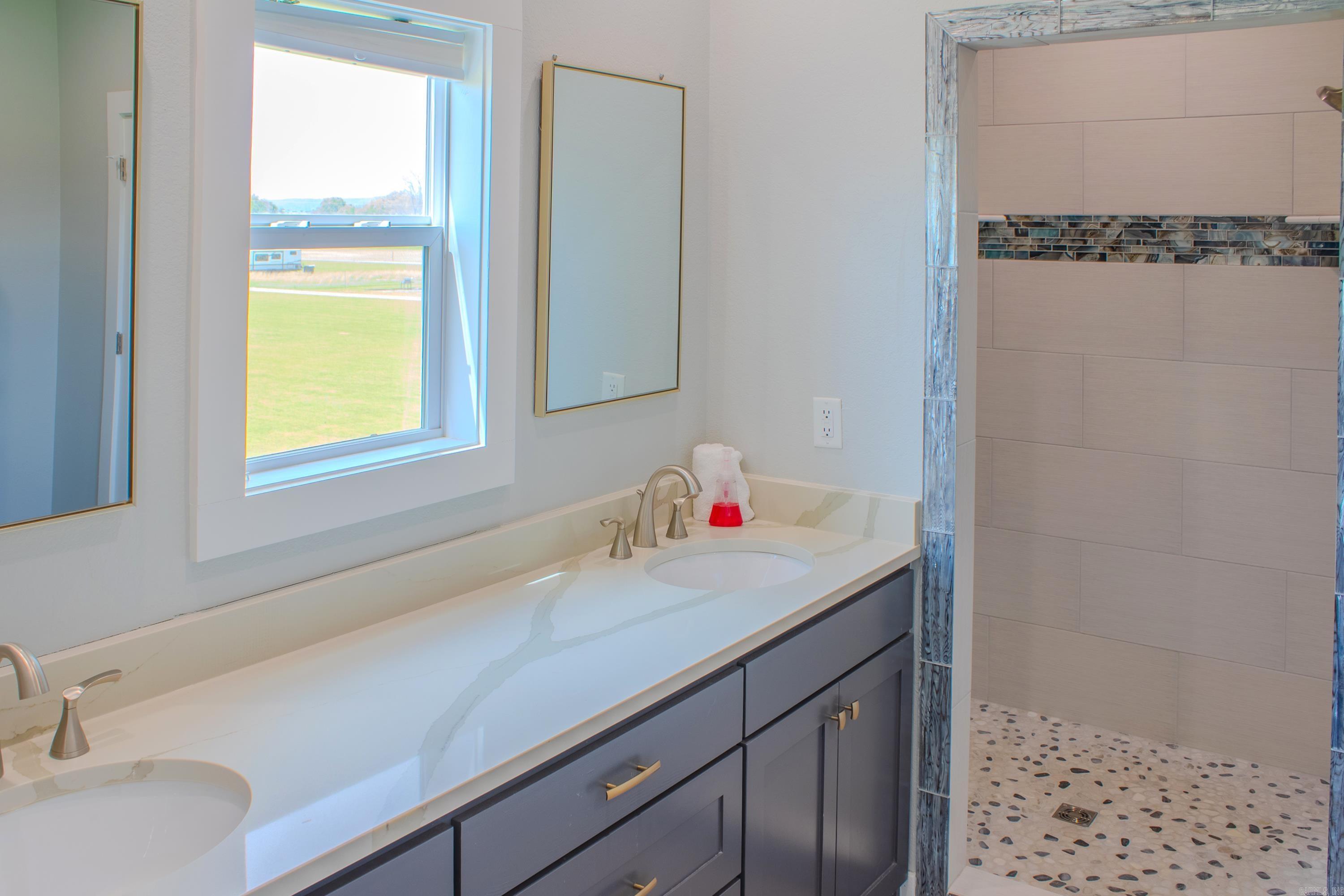 135 Serenity Loop Glenwood, AR 71943