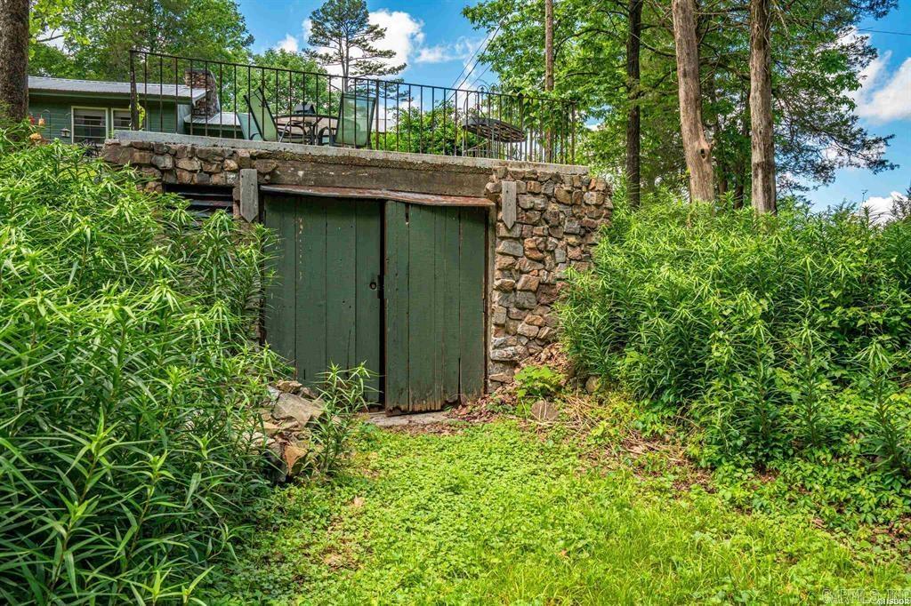 4915 Albert Pike Road Hot Springs, AR 71913