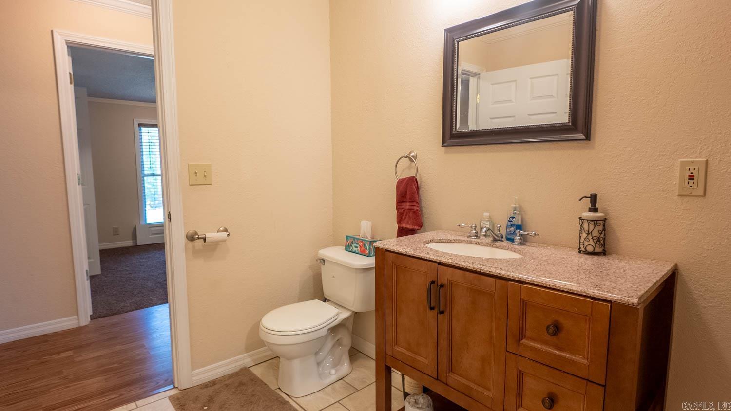 618 N 9th  Thayer, MO