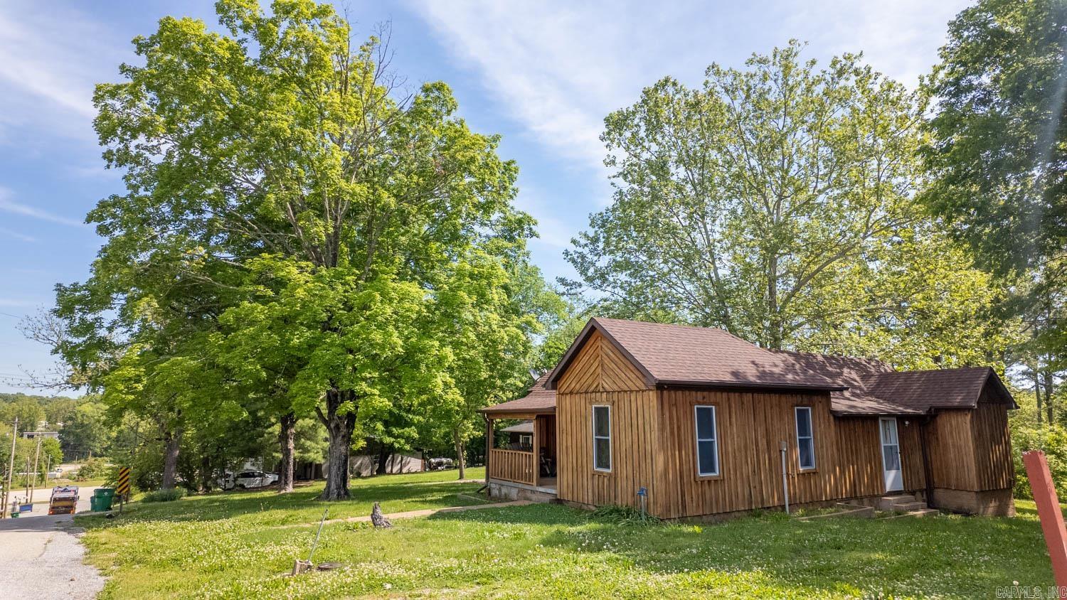 618 N 9th  Thayer, MO