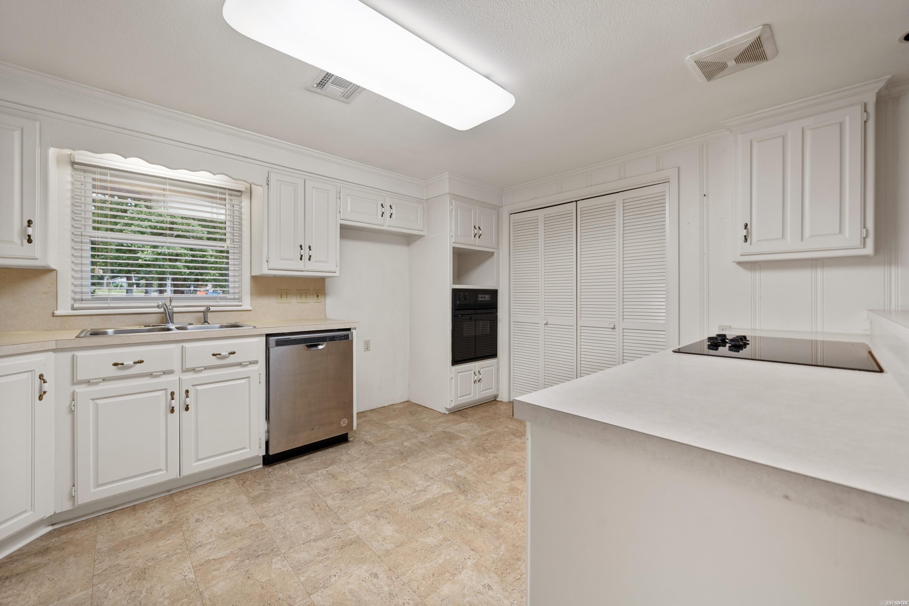 120 Starlite Bay Street Hot Springs, AR 71913