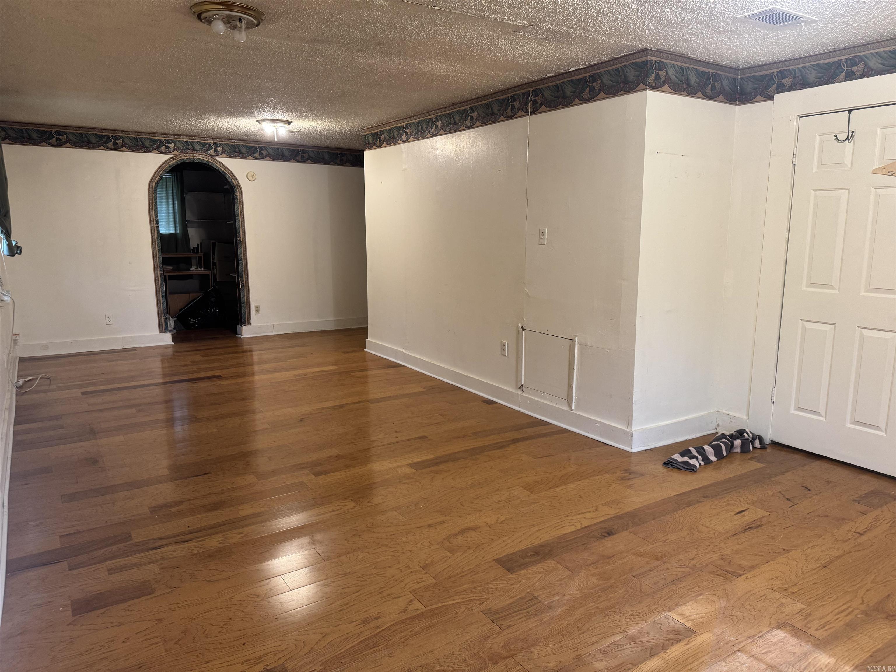 1303 S Bay  Pine Bluff, AR