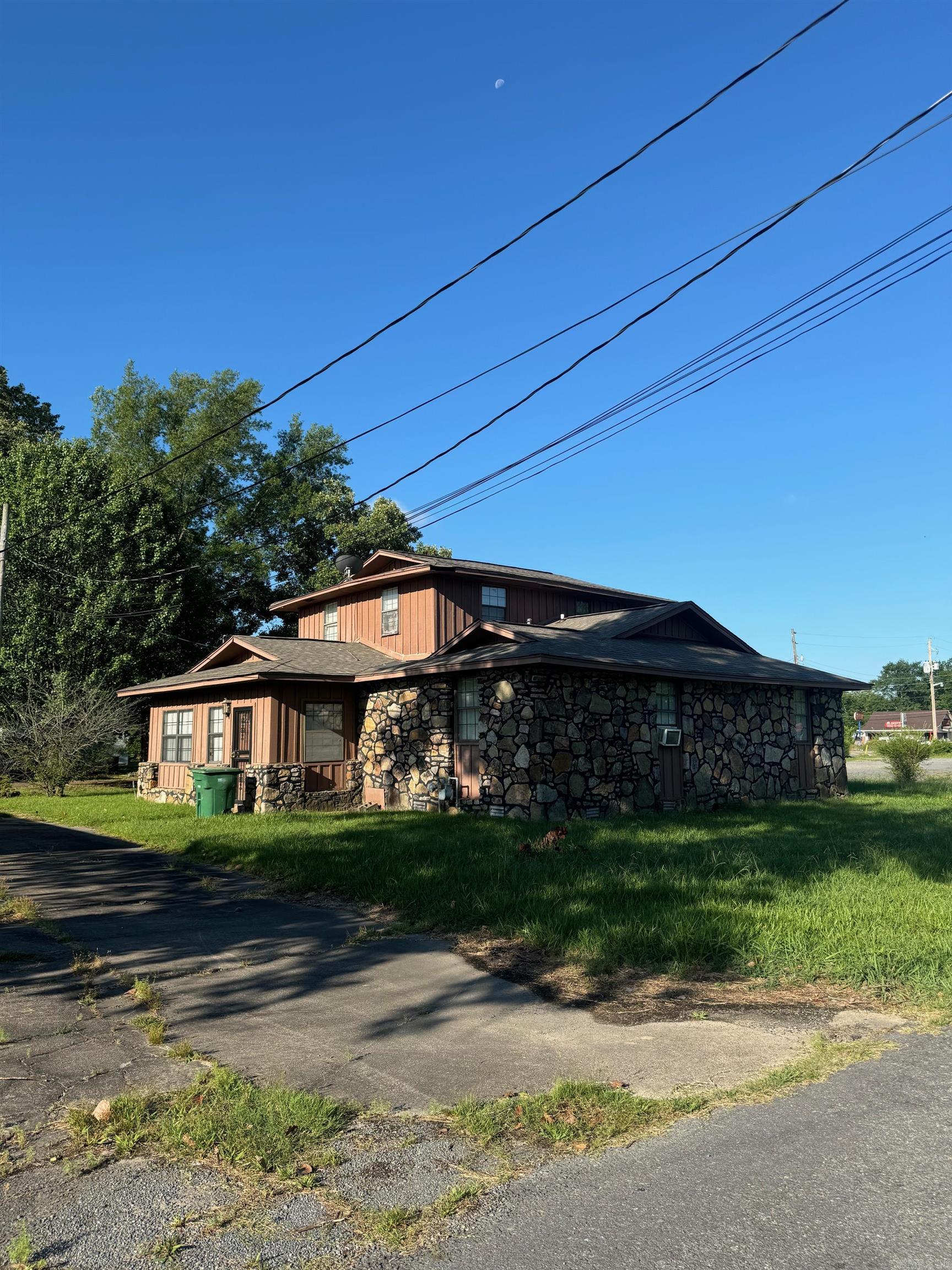 1303 S Bay  Pine Bluff, AR