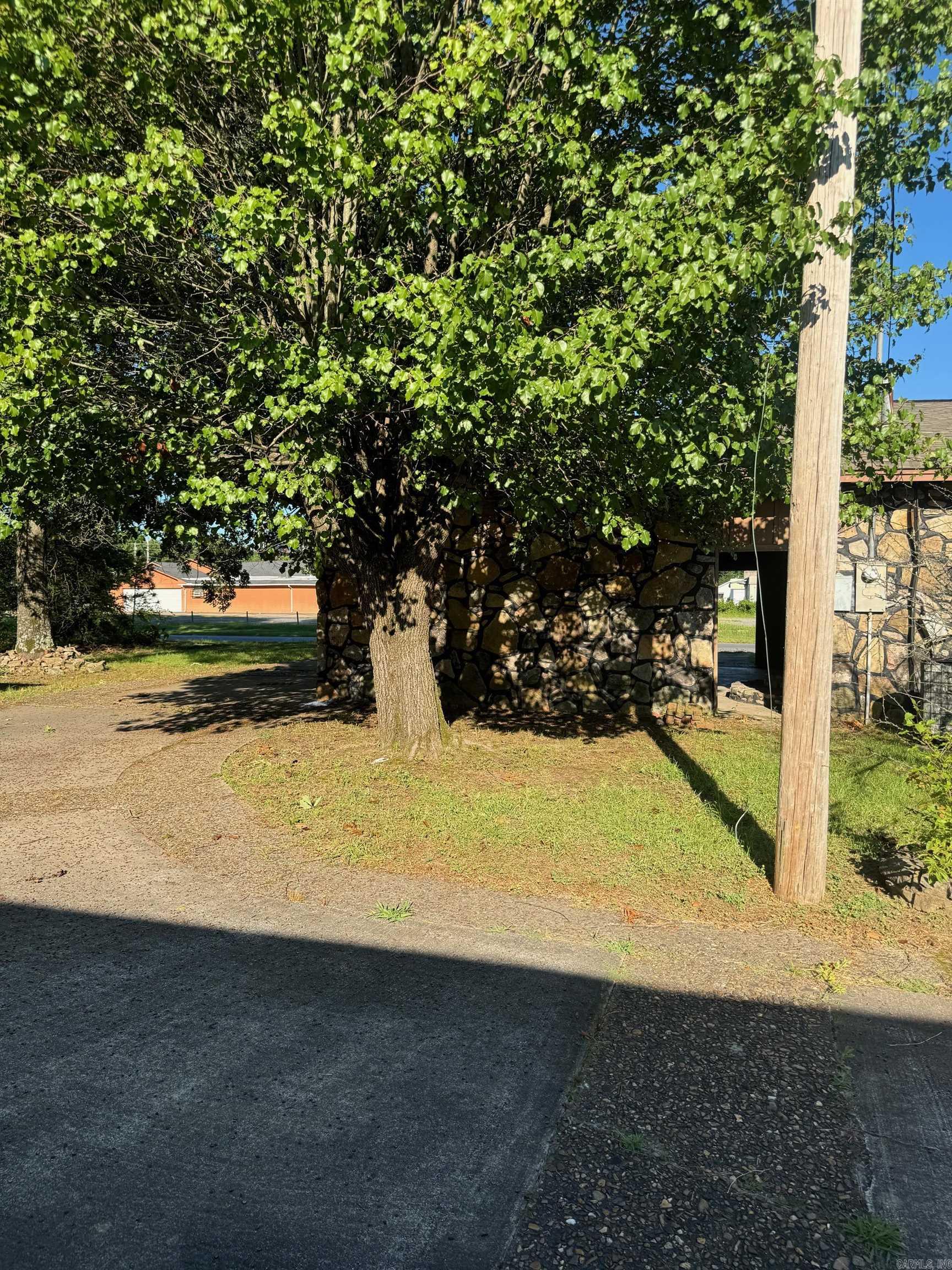 1303 S Bay  Pine Bluff, AR