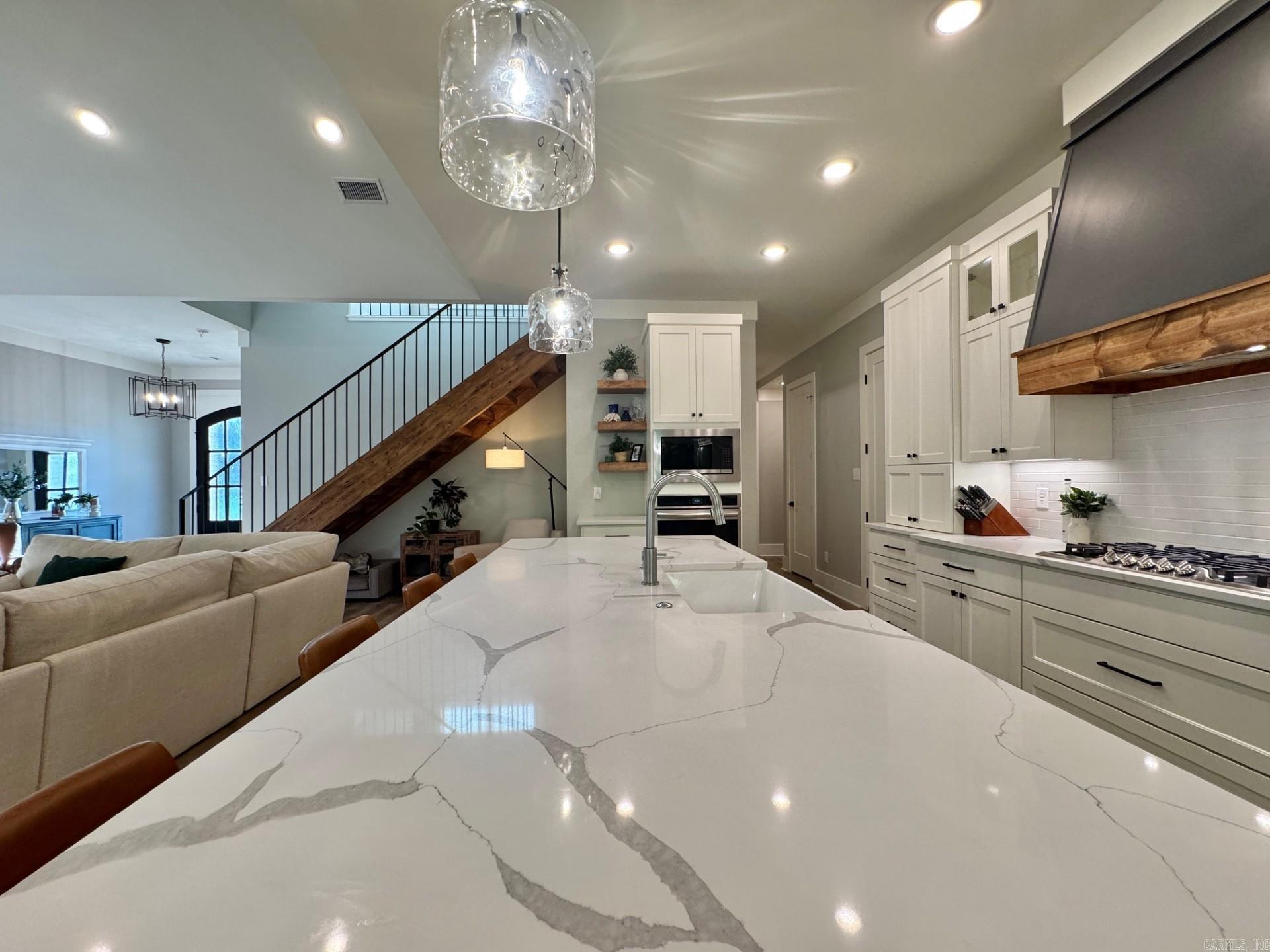 816 Nature  Benton, AR