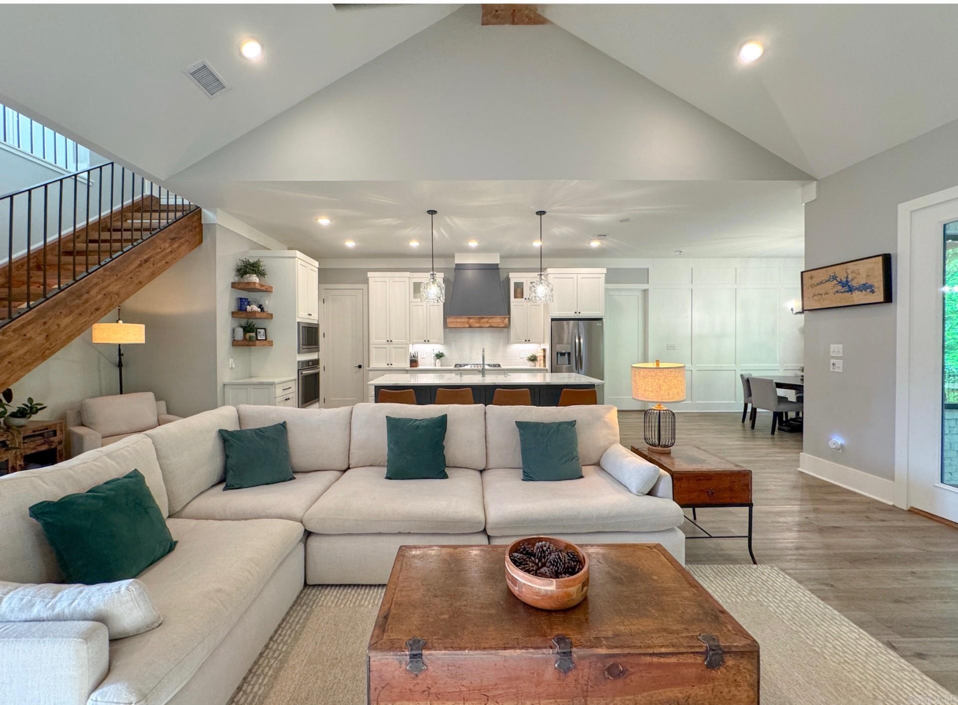 816 Nature  Benton, AR