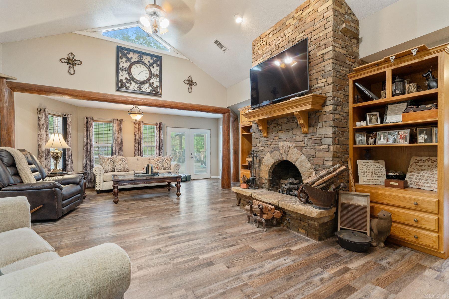 692 Highway 70 E  Glenwood, AR