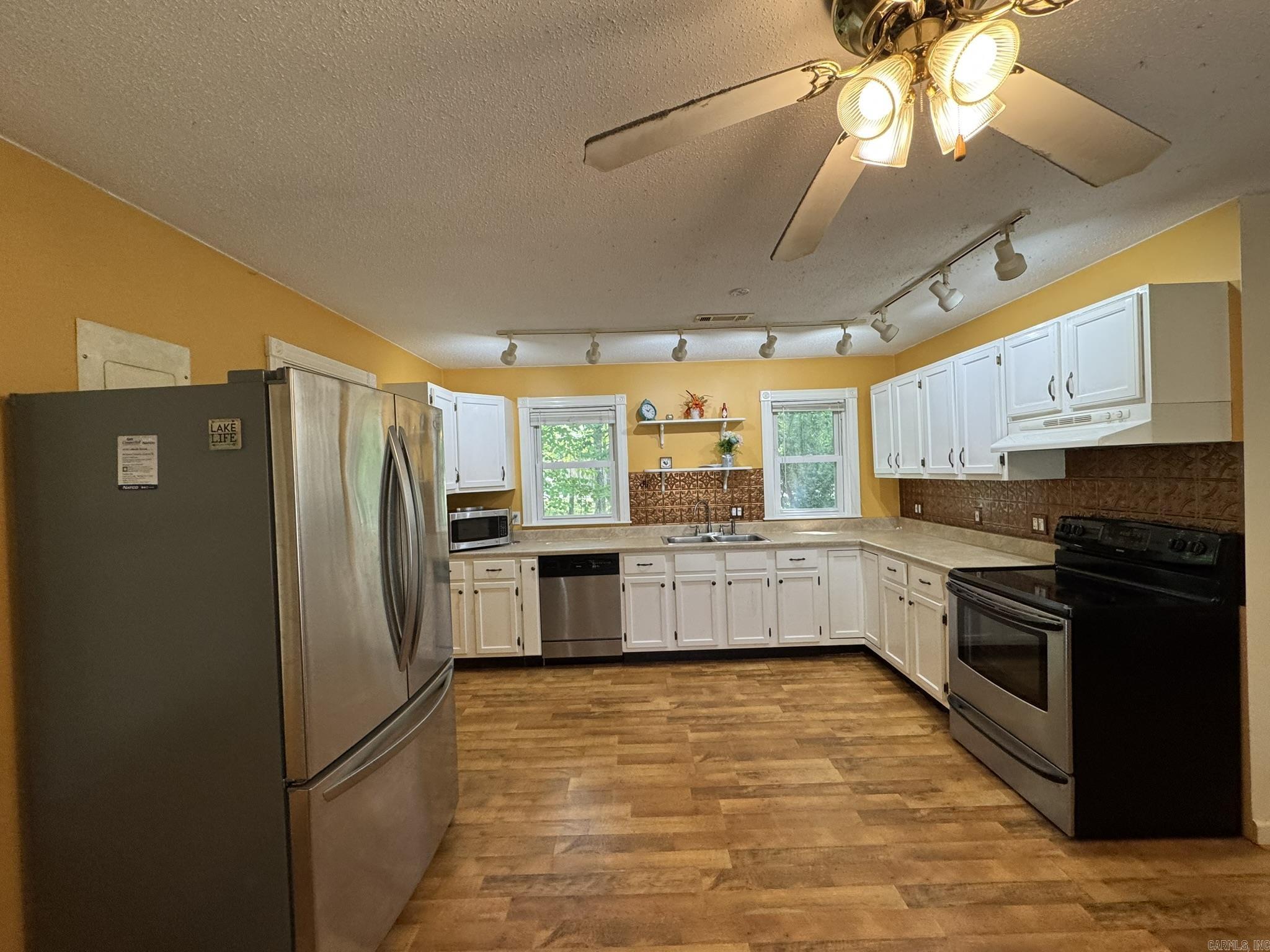 120 Pinehurst  Bull Shoals, AR