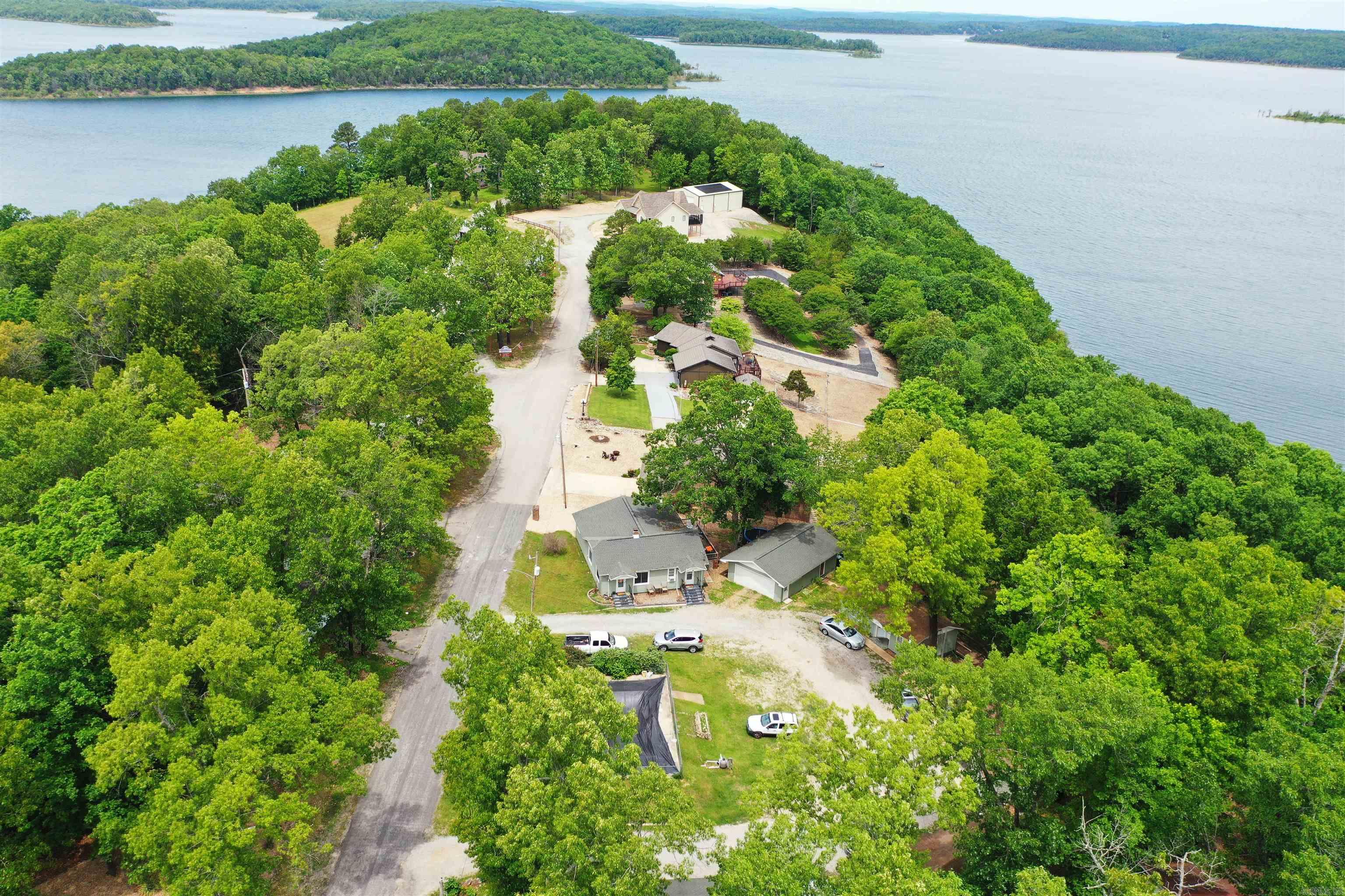 120 Pinehurst  Bull Shoals, AR