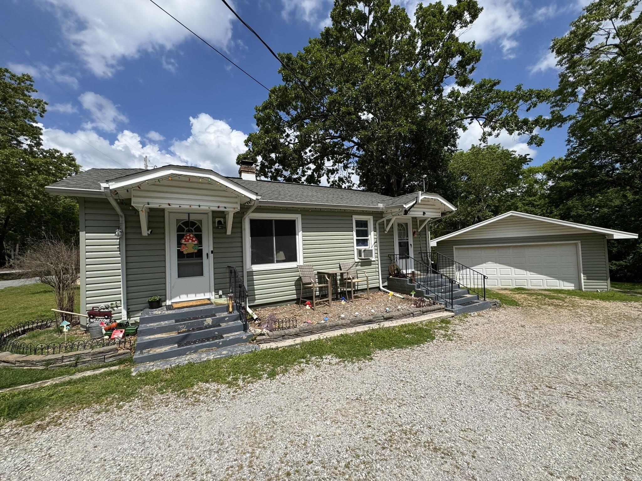 120 Pinehurst  Bull Shoals, AR