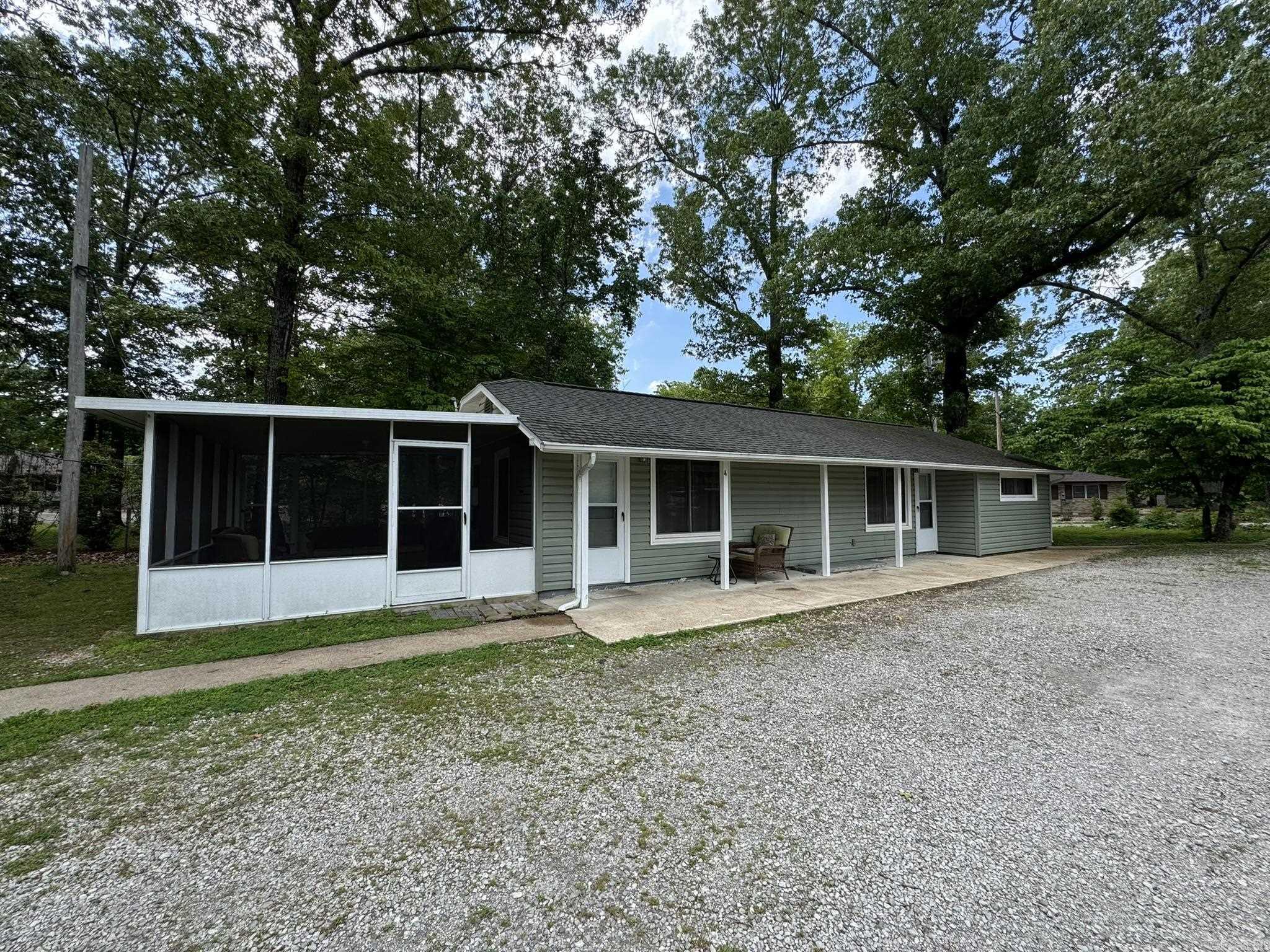 120 Pinehurst  Bull Shoals, AR