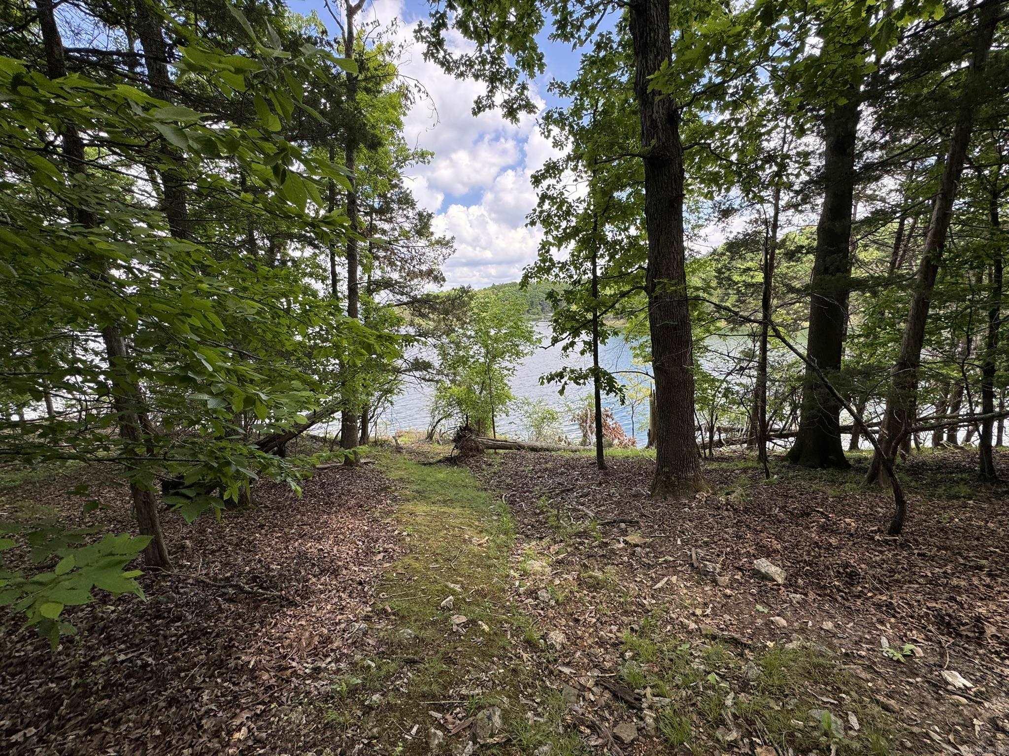 120 Pinehurst  Bull Shoals, AR