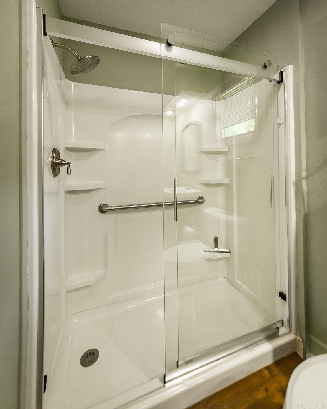 305 Snead Drive Fairfield Bay, AR 72088