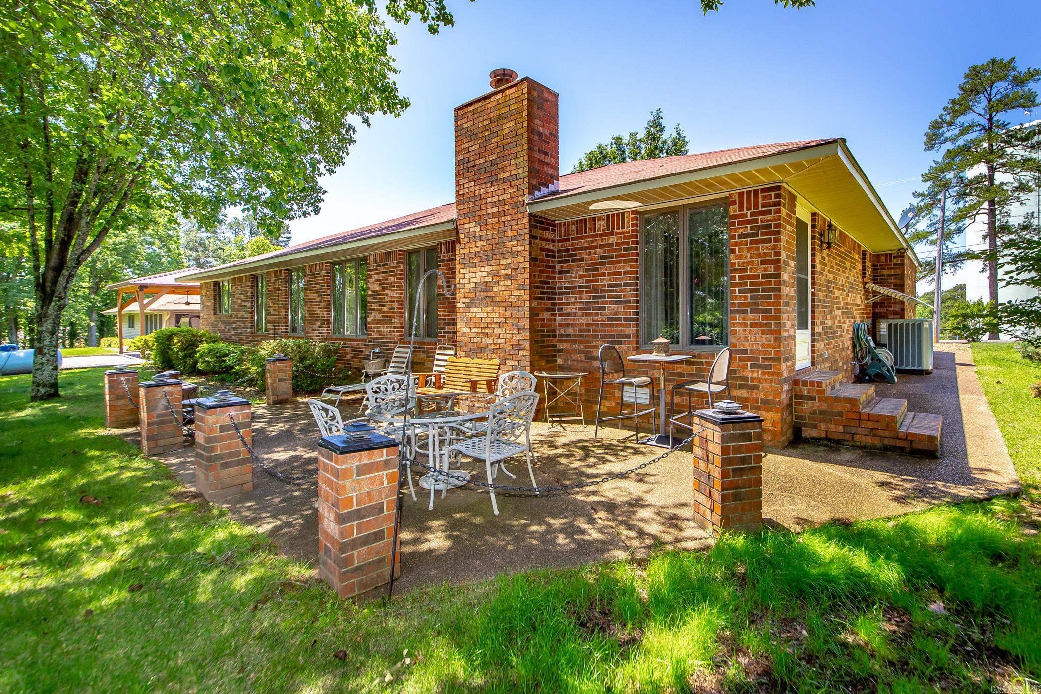 305 Snead Drive Fairfield Bay, AR 72088