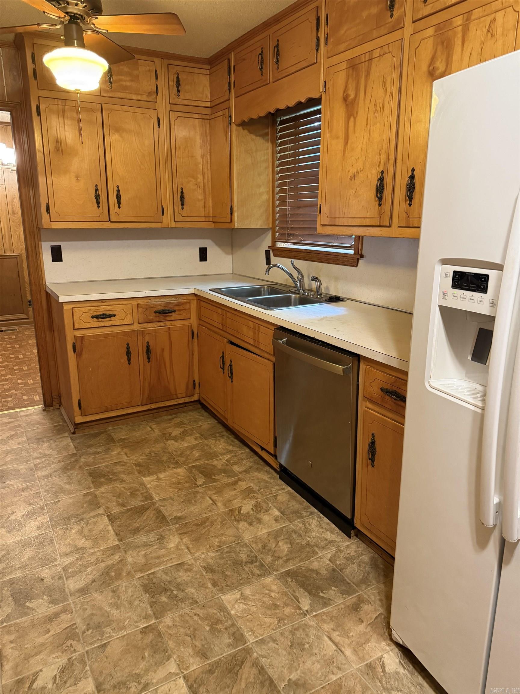 514 S Sawmill Rd Searcy, AR 72143