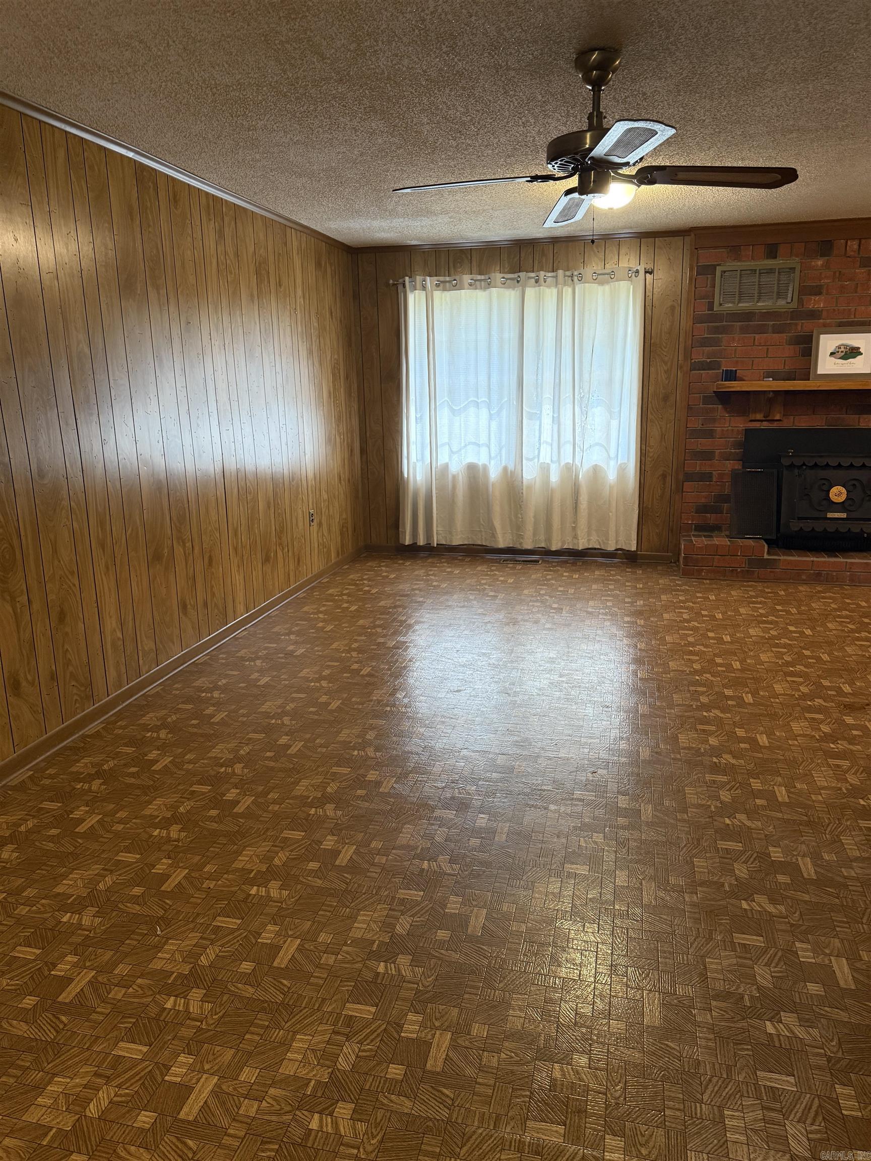 514 S Sawmill Rd Searcy, AR 72143