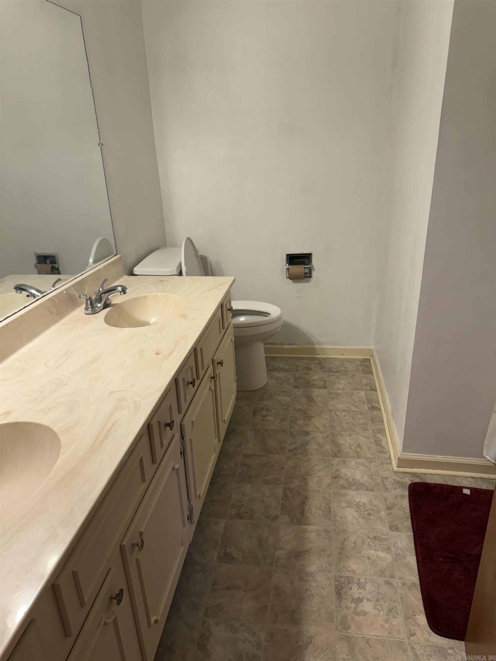 514 S Sawmill Rd Searcy, AR 72143